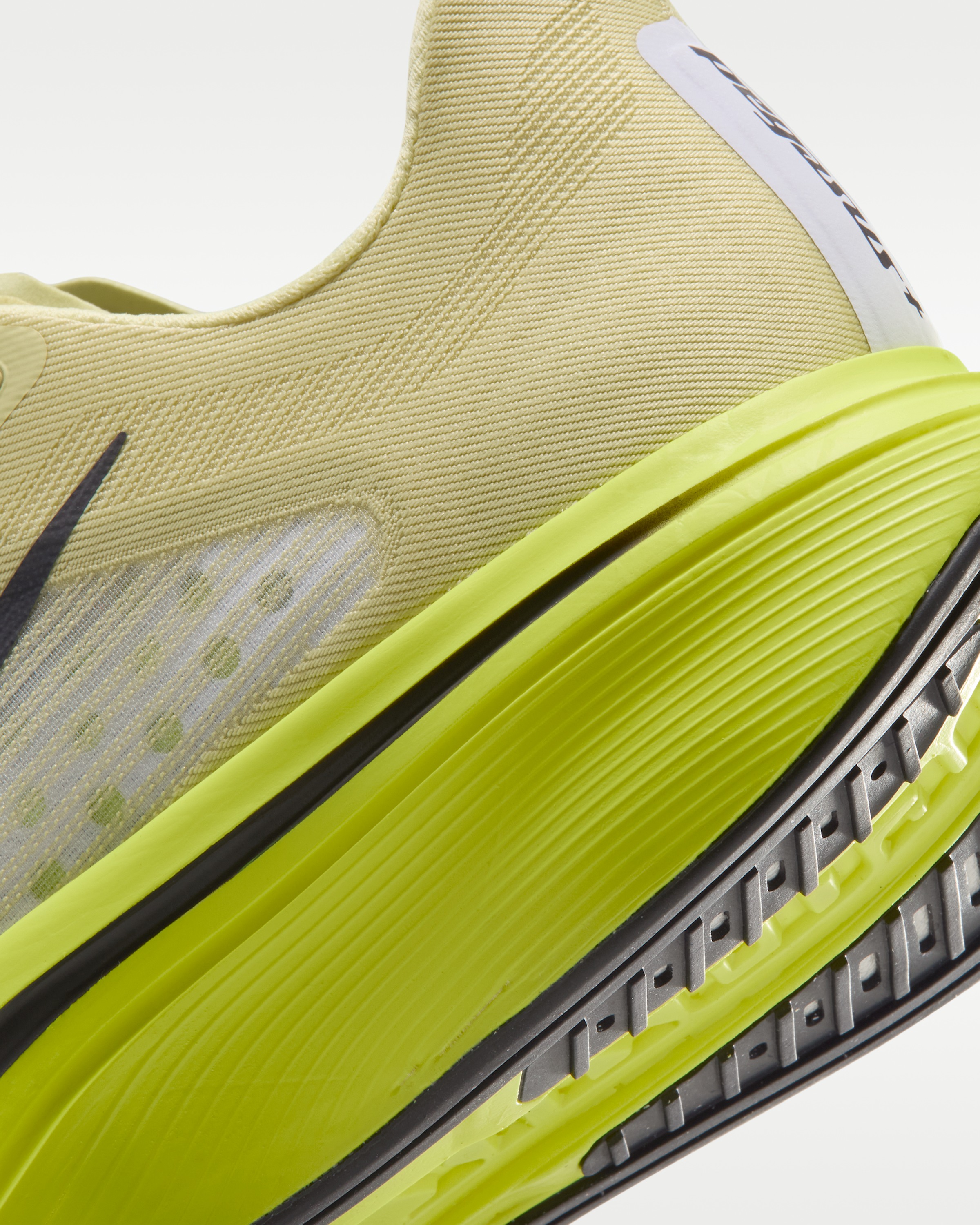Nike Pegasus Plus 2 Women's Road-Running Shoes - Fennel/Lemon Venom/Palest Purple/Gridiron - View 8