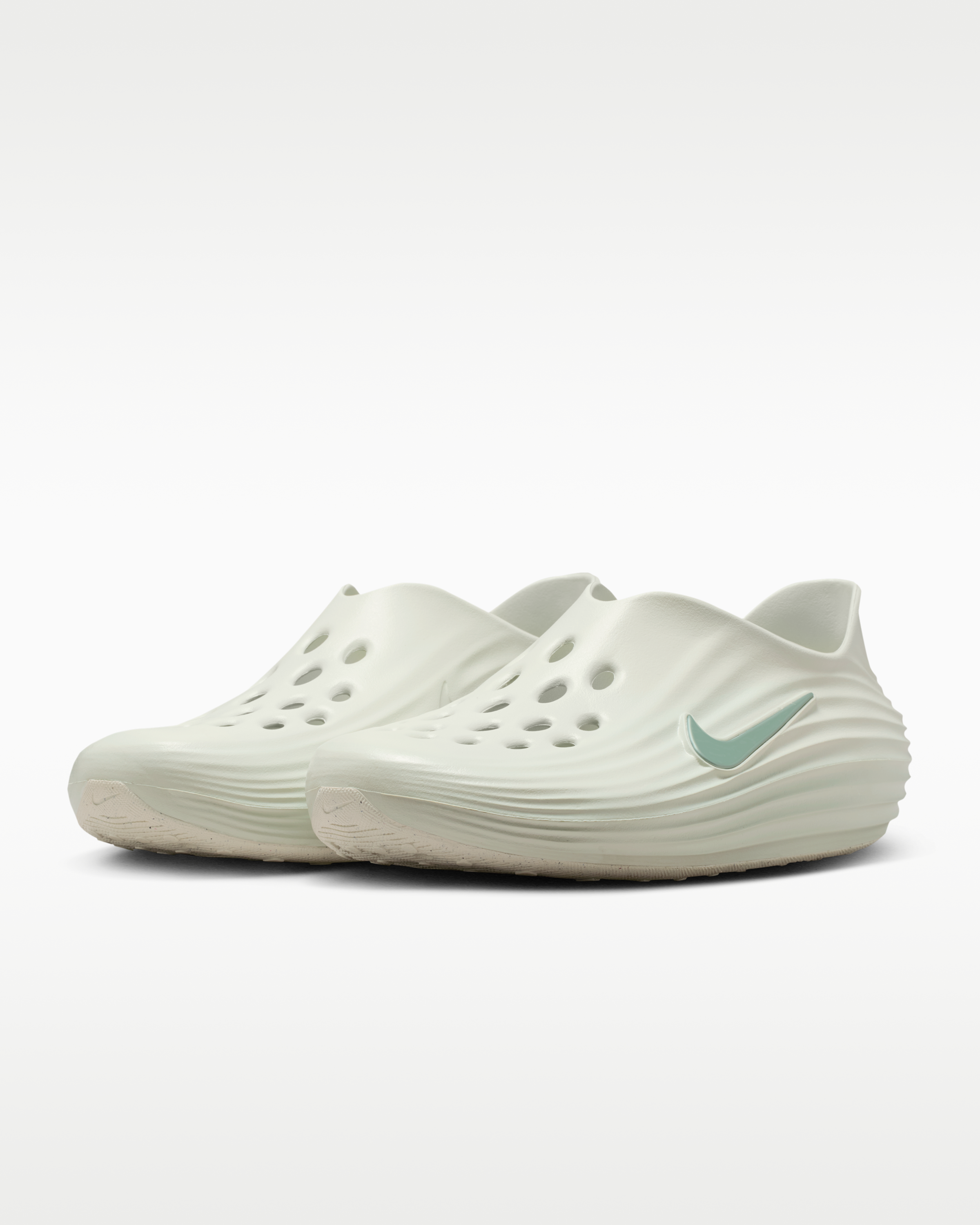 Nike ReactX Rejuven8 Men's Shoes - Spruce Aura/Light Silver - View 5