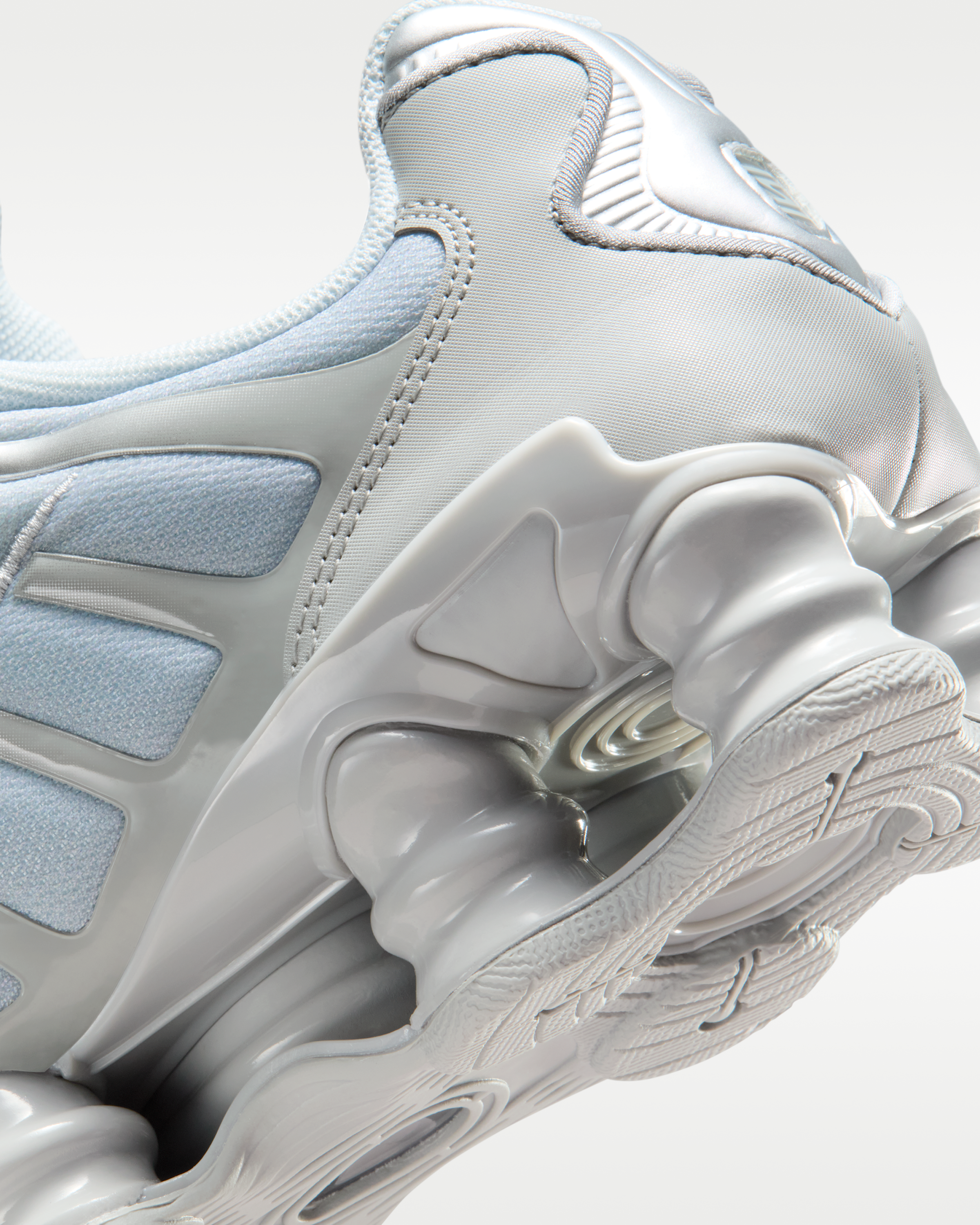 Nike Shox TL Women's Shoes - Pure Platinum/Smoke Grey/Metallic Silver - View 8