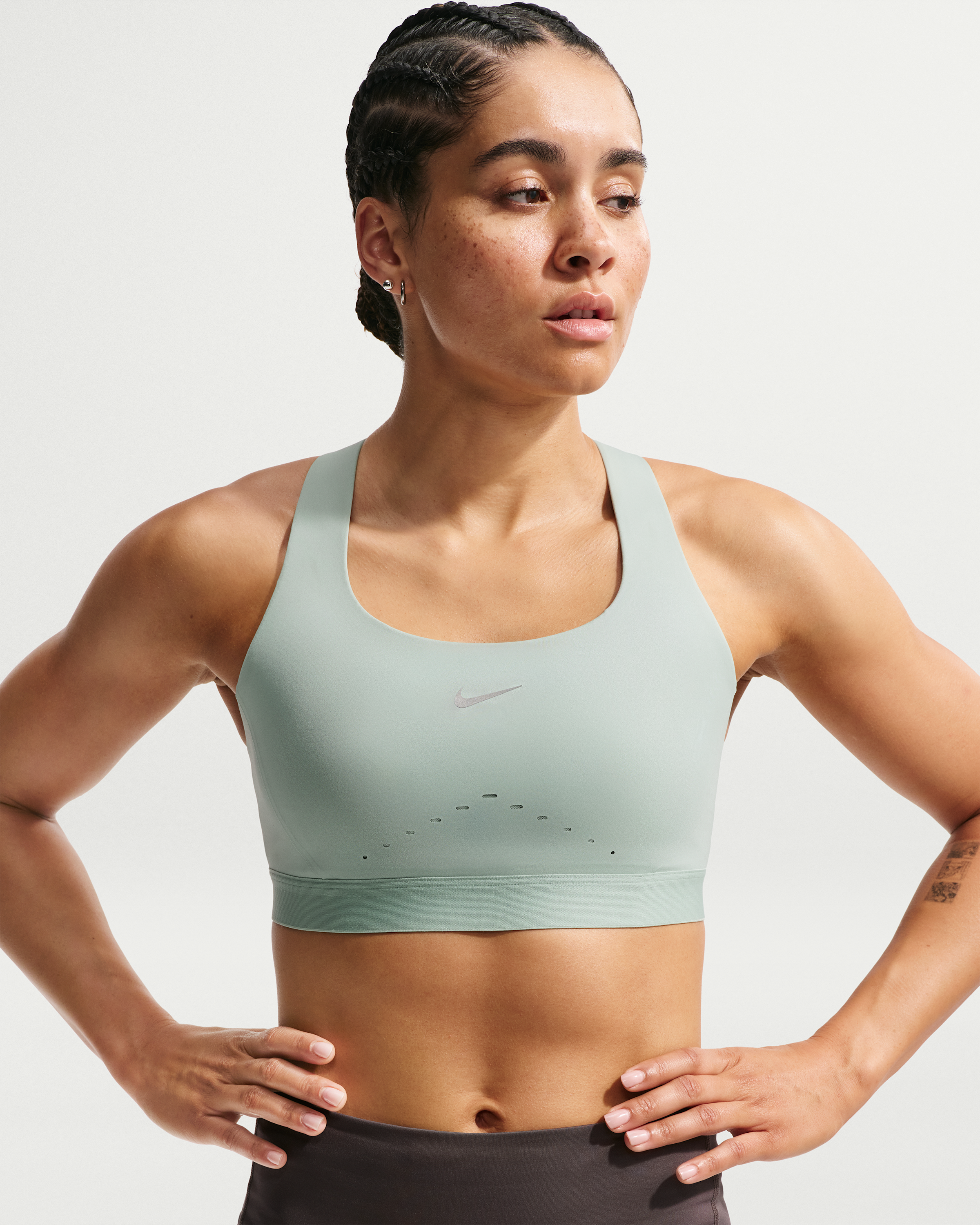 Nike Swift Women's High-Support Lightly Lined Sports Bra - Steam - View 1