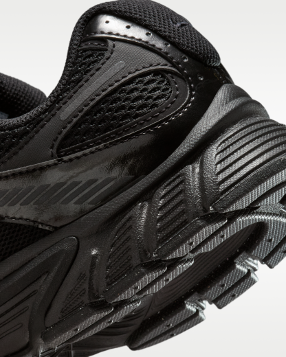 Nike V5 RNR Women's Shoes with Reflective Design Accents - Black/Anthracite/Black - View 8