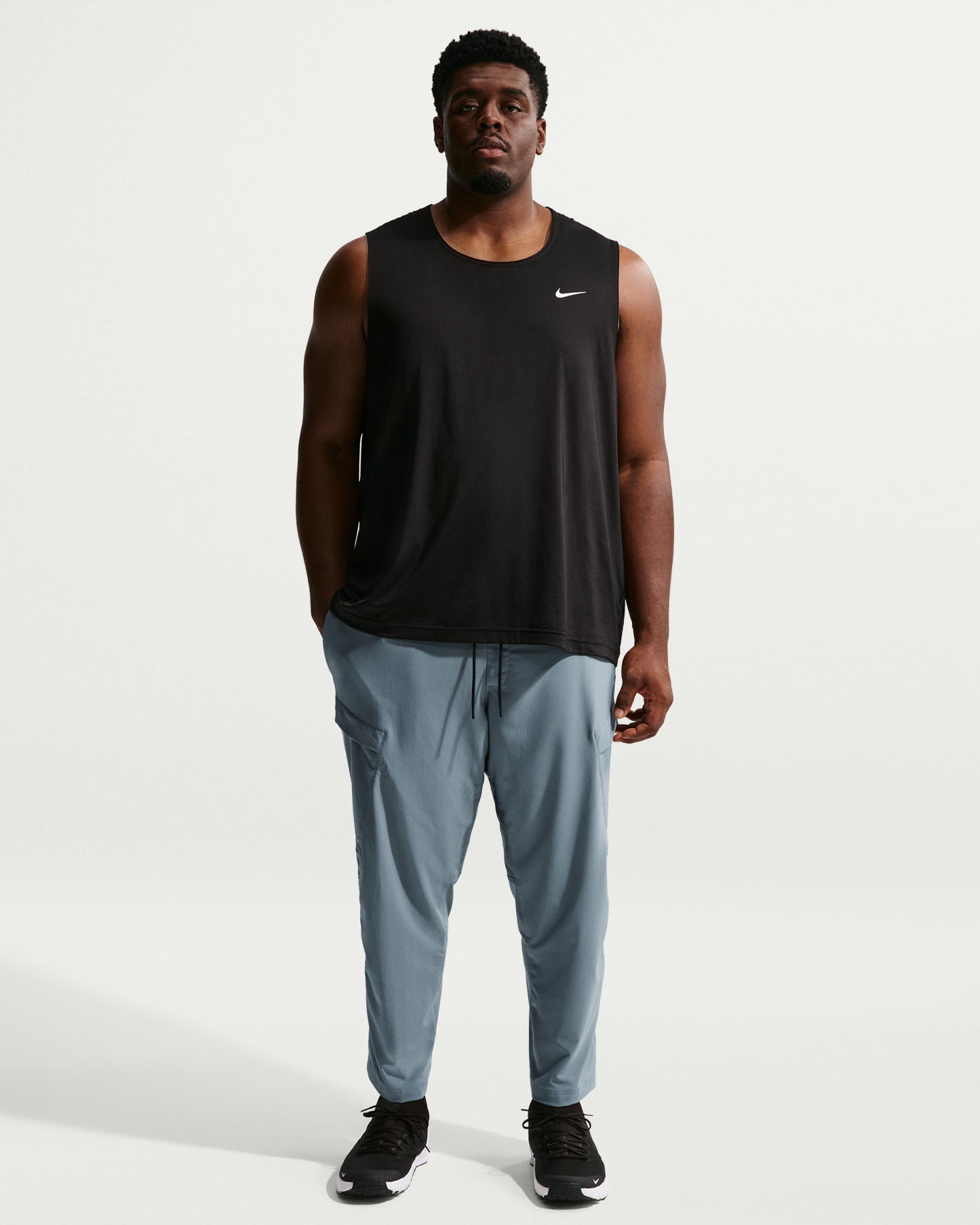 Nike Unlimited Men's Dri-FIT Versatile Cargo Trousers - Smoke Grey/Black/Smoke Grey - View 7