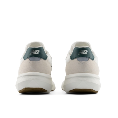 New Balance DynaSoft UA800 v1, U8002XT