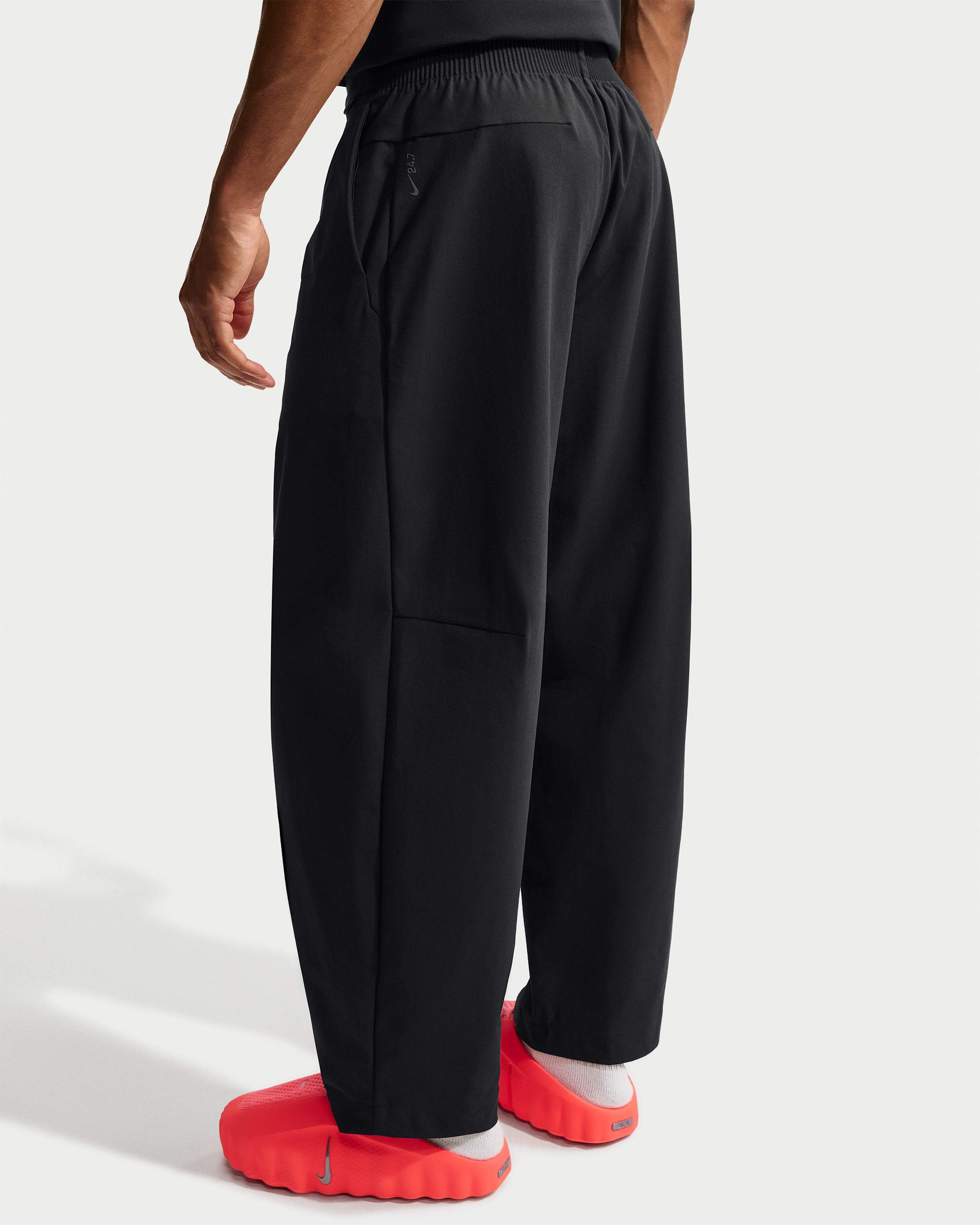 Nike 24.7 PerfectStretch Men's Dri-FIT UV Protection Barrel-Leg Trousers - Black/Black/Dark Smoke Grey - View 3