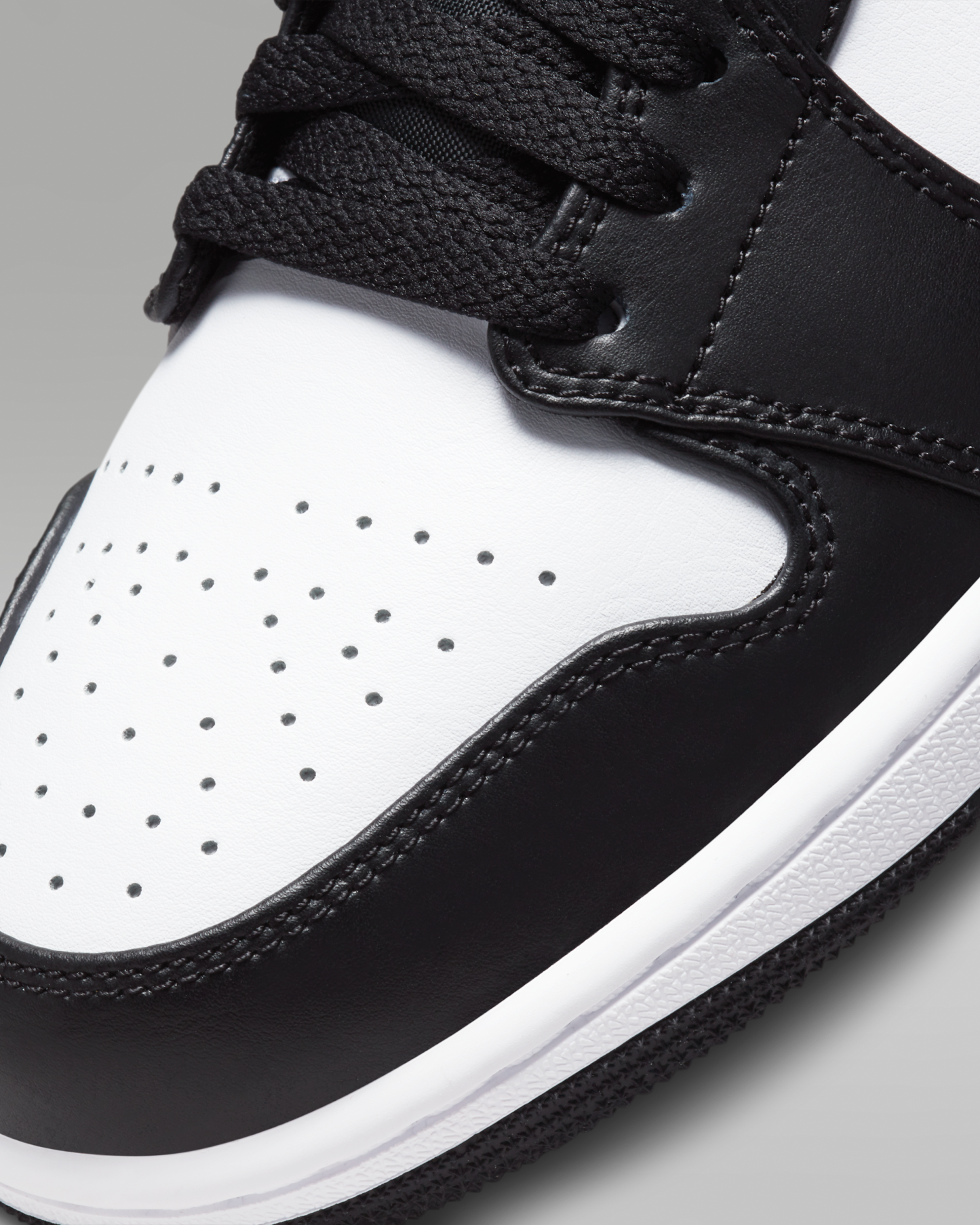 Air Jordan 1 Low Men's Shoes - Black/White/Particle Grey - View 7