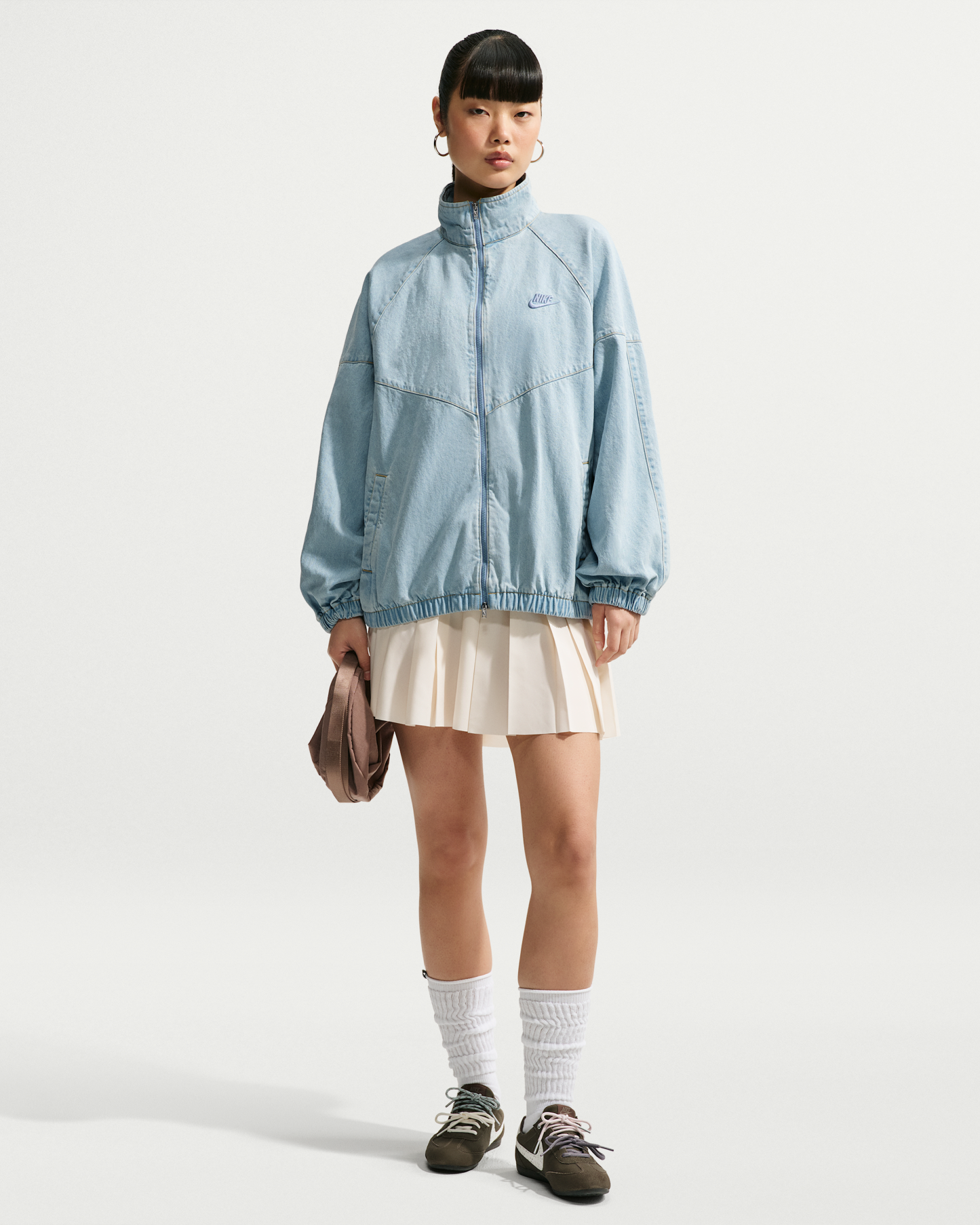 Nike Windrunner Women's Oversized Denim Jacket - Light Armoury Blue/Work Blue - View 4