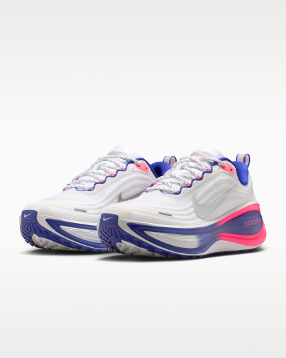 Vomero Plus SE Women's Road Running Shoes - White/Concord/Hyper Pink/Metallic Silver - View 5