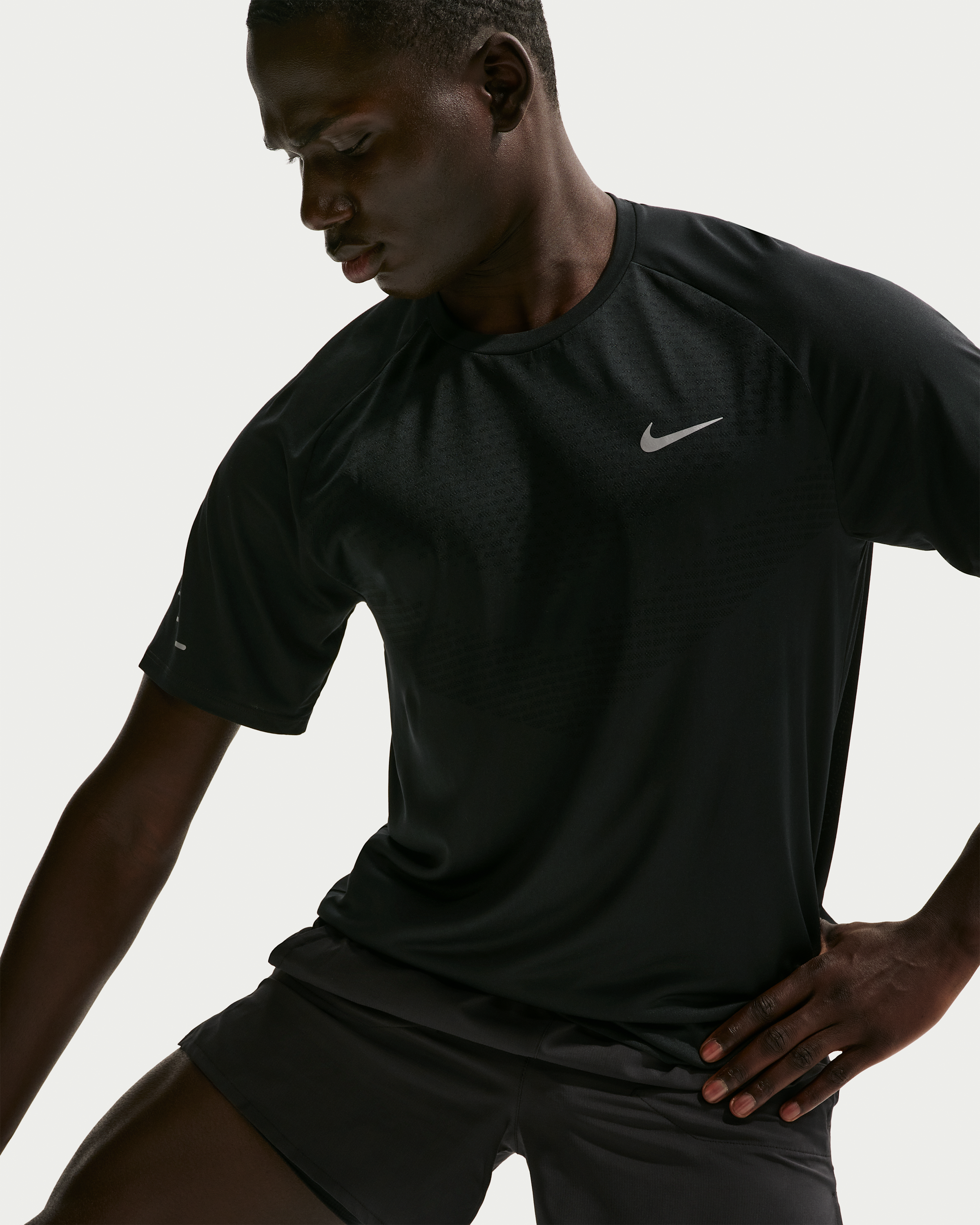 Nike Stride Men's Dri-FIT ADV Short-Sleeve Running Top - Black - View 3