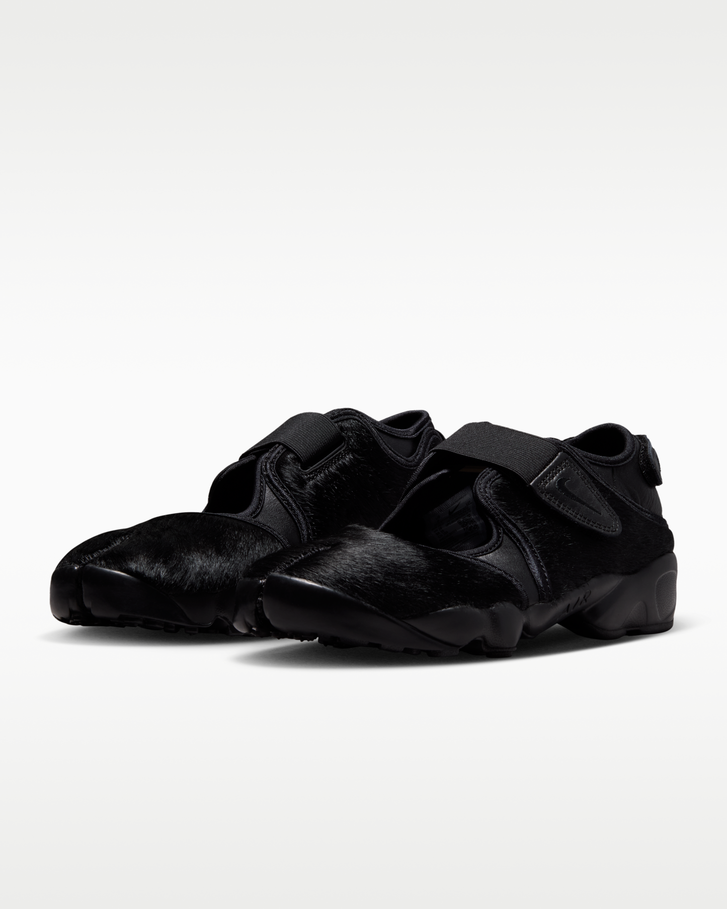 Nike Air Rift Women's Shoes - Black/Cool Grey - View 5
