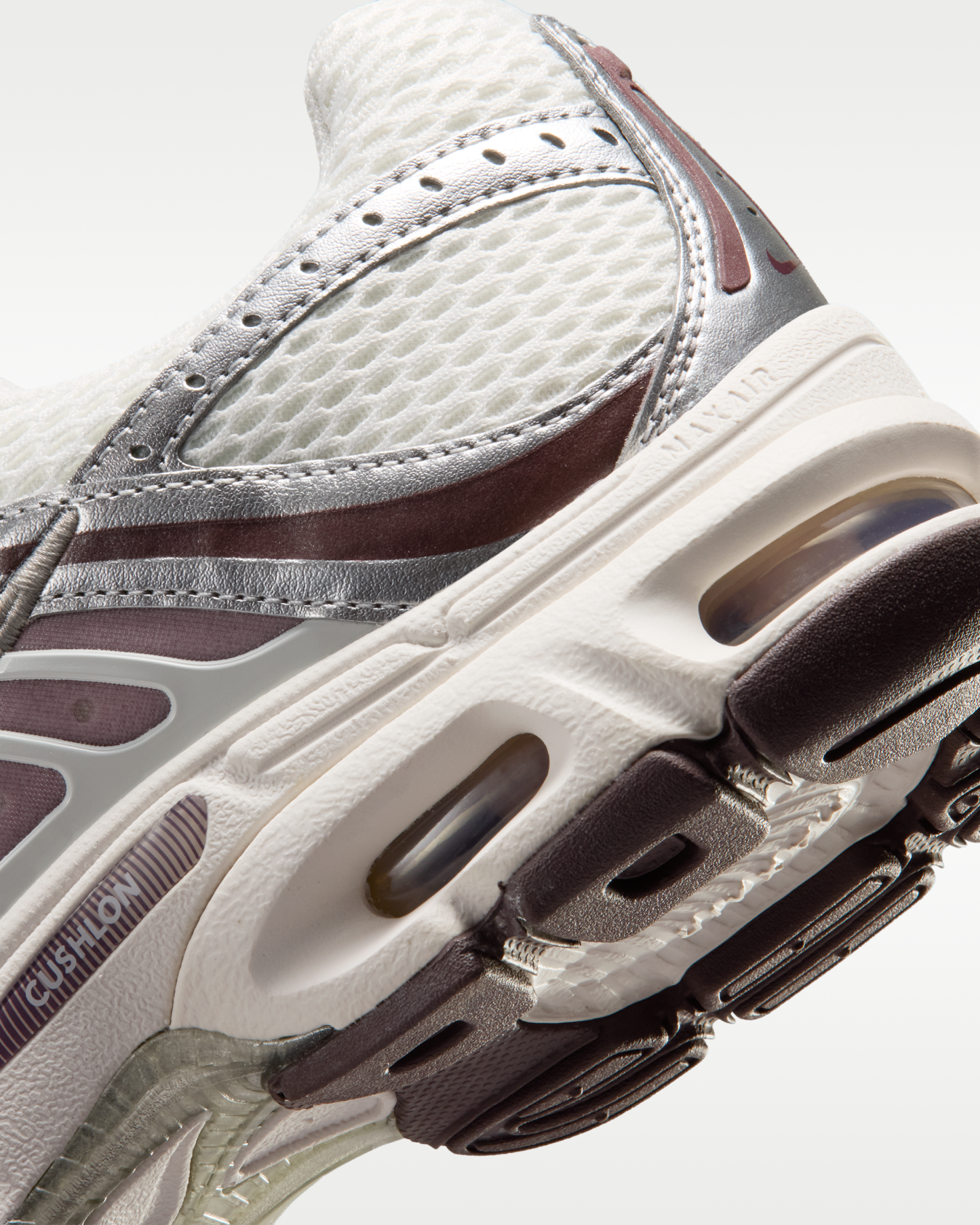 Nike Air Max Moto 2K Women's Shoes - Phantom/Metallic Silver/Particle Pink/Tattoo - View 8