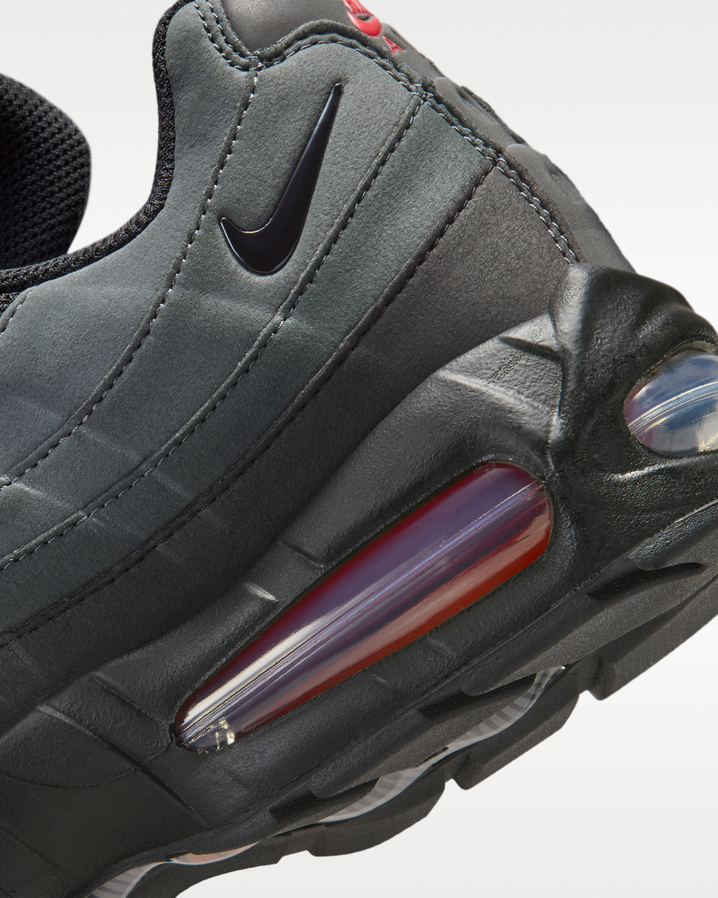 Nike Air Max 95 Big Bubble Men's Shoes - Black/Anthracite/Dark Smoke Grey/Black - View 8