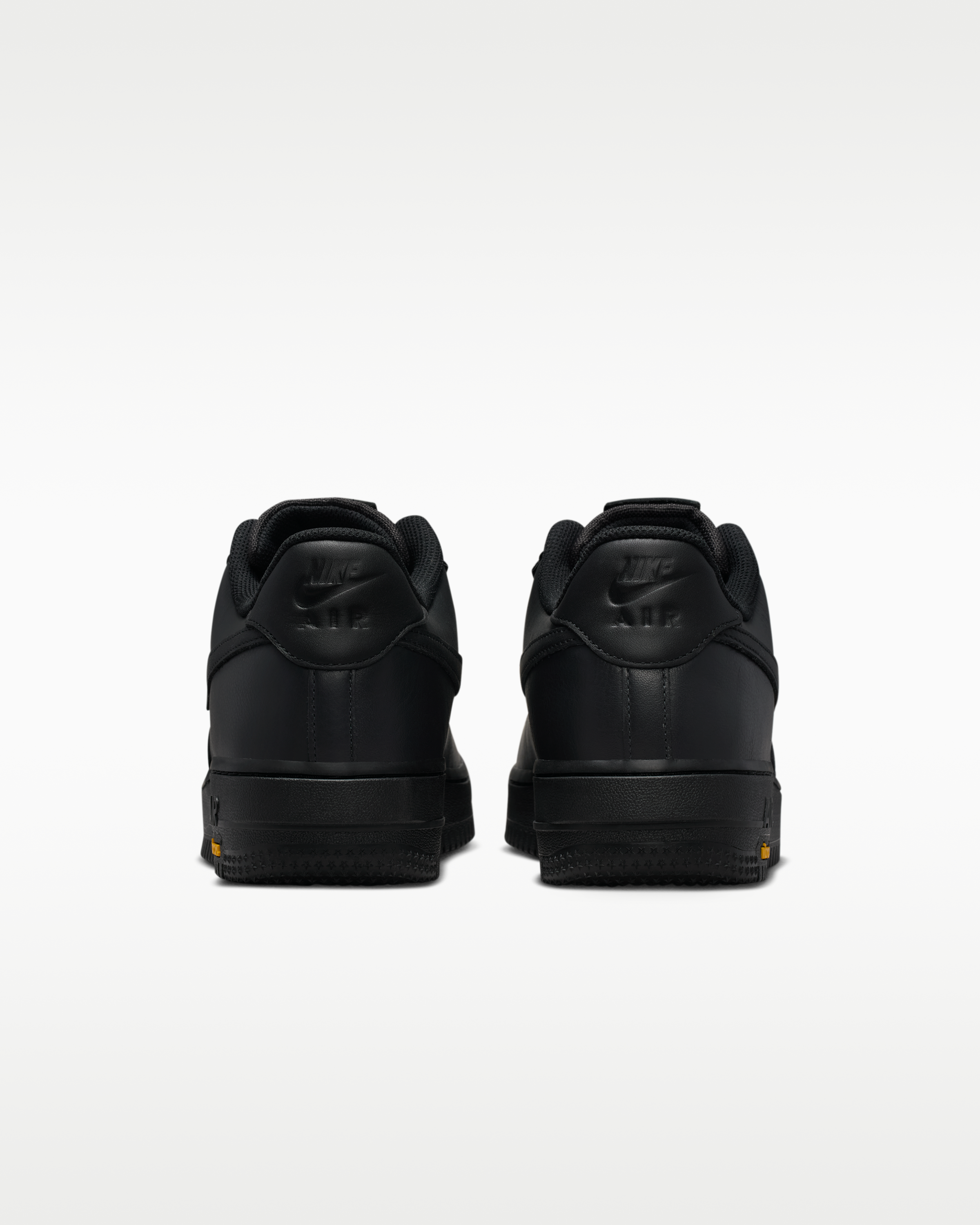 Air Force 1 GORE-TEX Vibram® Men's Waterproof Shoes - Off-Noir/Speed Yellow/Black - View 6