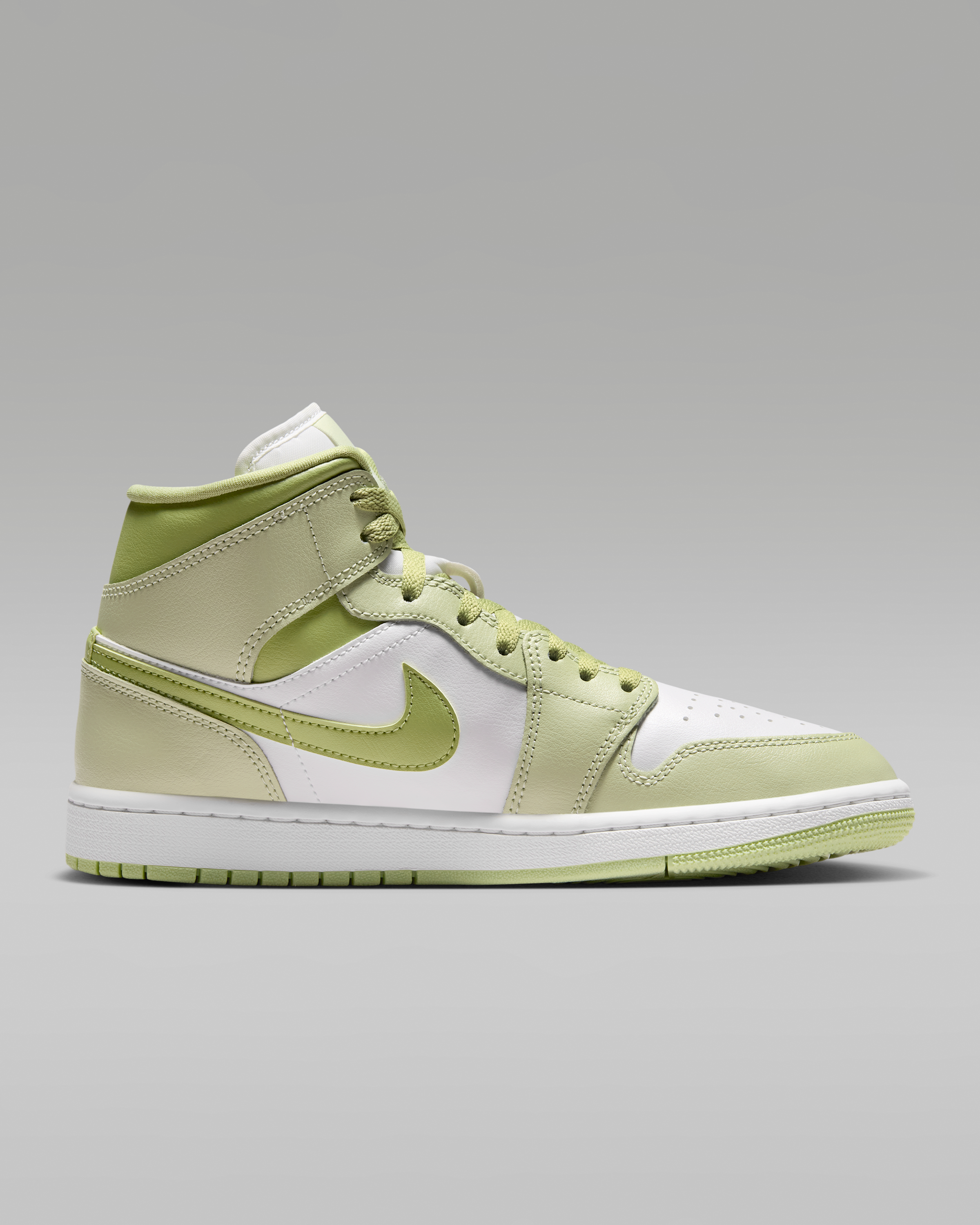 Air Jordan 1 Mid Women's Shoes - Olive Aura/Lawn/Coconut Milk/Sail - View 3