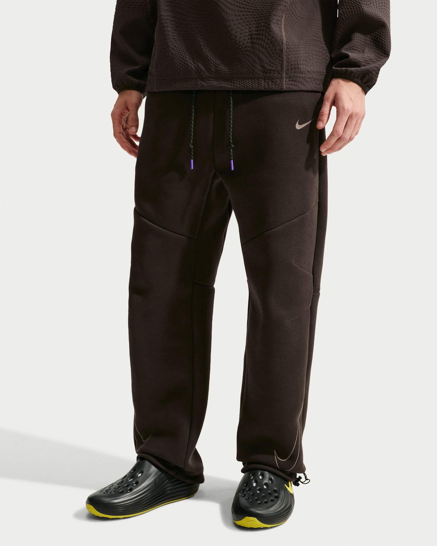 Nike Tech Men's Open-Hem Fleece Trousers - Shadow Brown - View 2