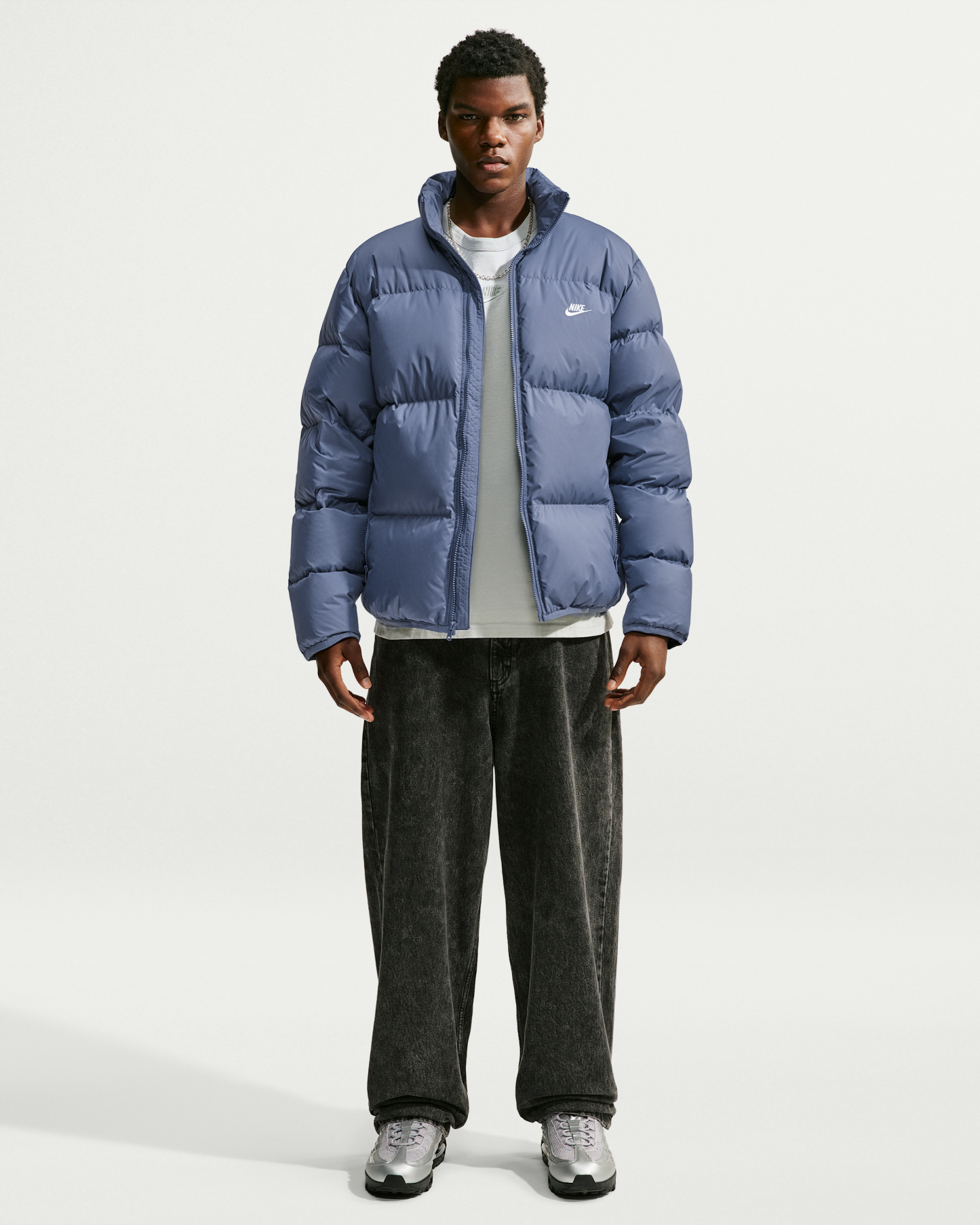Nike Sportswear Club Men's Therma-FIT Down Puffer Jacket - Diffused Blue/White - View 4