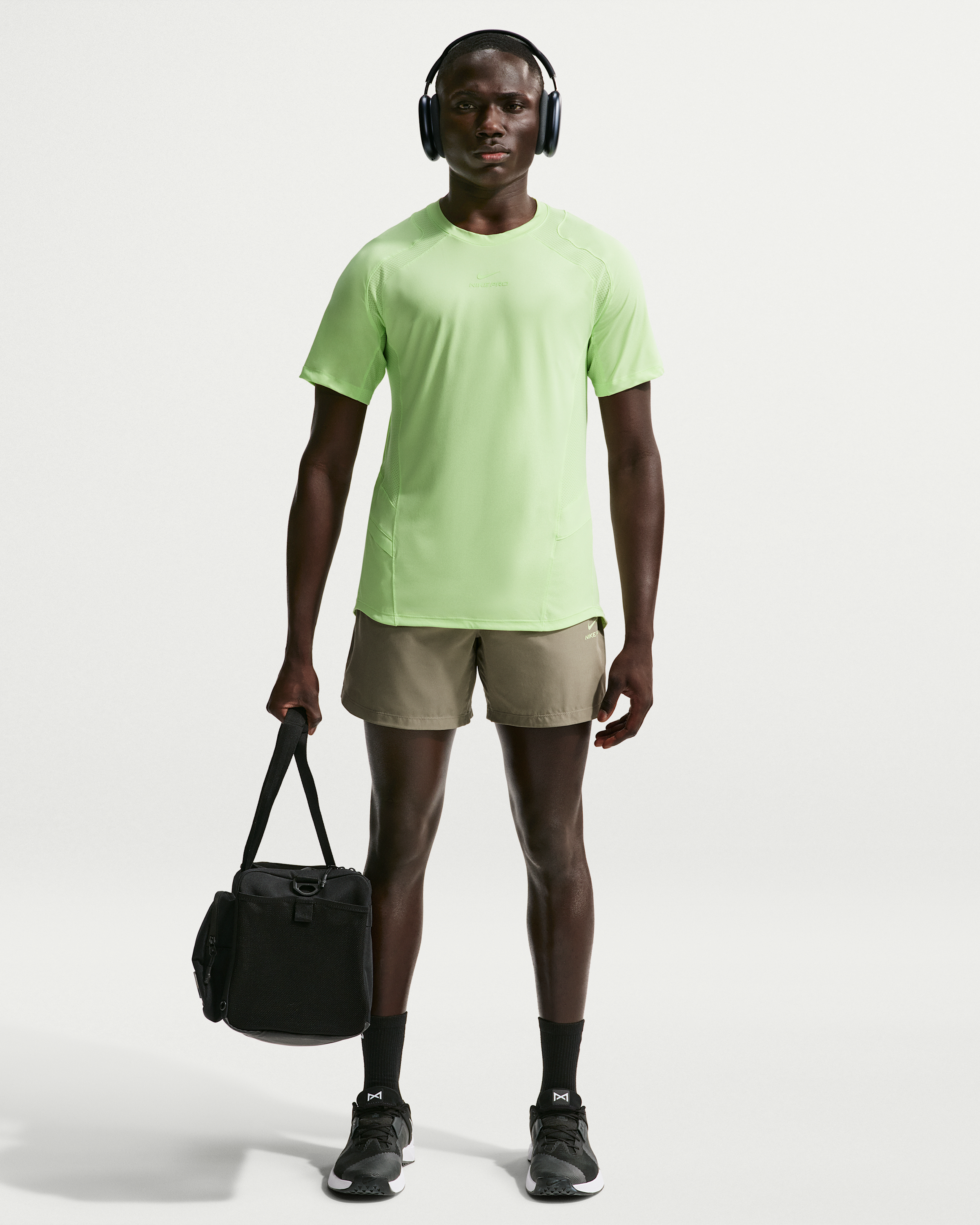 Nike Pro Training Men's Dri-FIT ADV Short-Sleeve Top - Light Liquid Lime/Light Liquid Lime/Light Liquid Lime - View 4