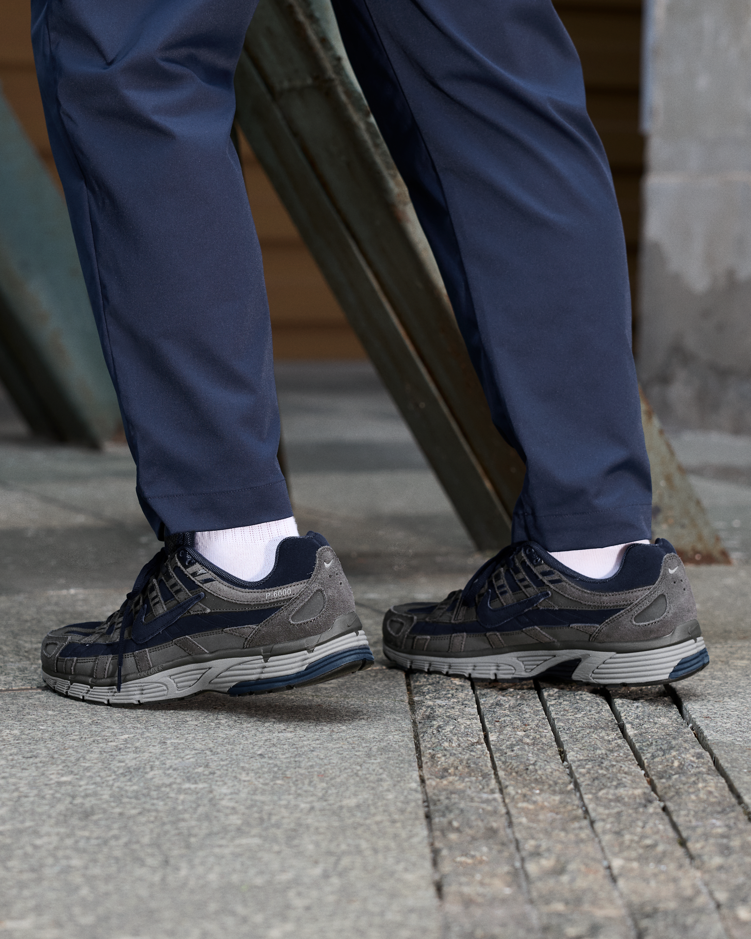 Nike P-6000 SE Shoes - Obsidian/Anthracite/Cool Grey/Obsidian - View 3