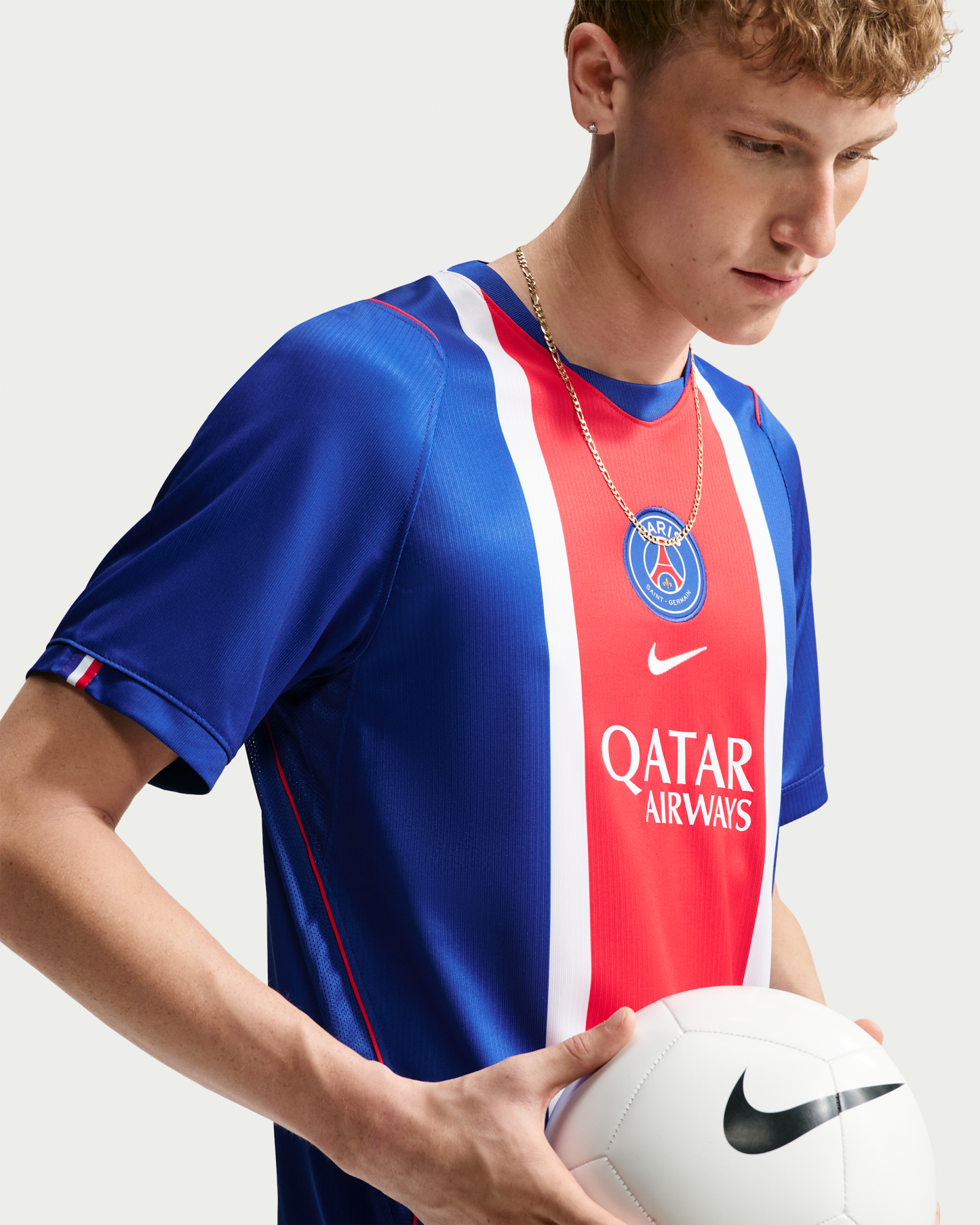 Paris Saint-Germain 2026/27 Stadium Home Men's Nike Dri-FIT Football Replica Shirt - Old Royal/White/University Red/White - View 3
