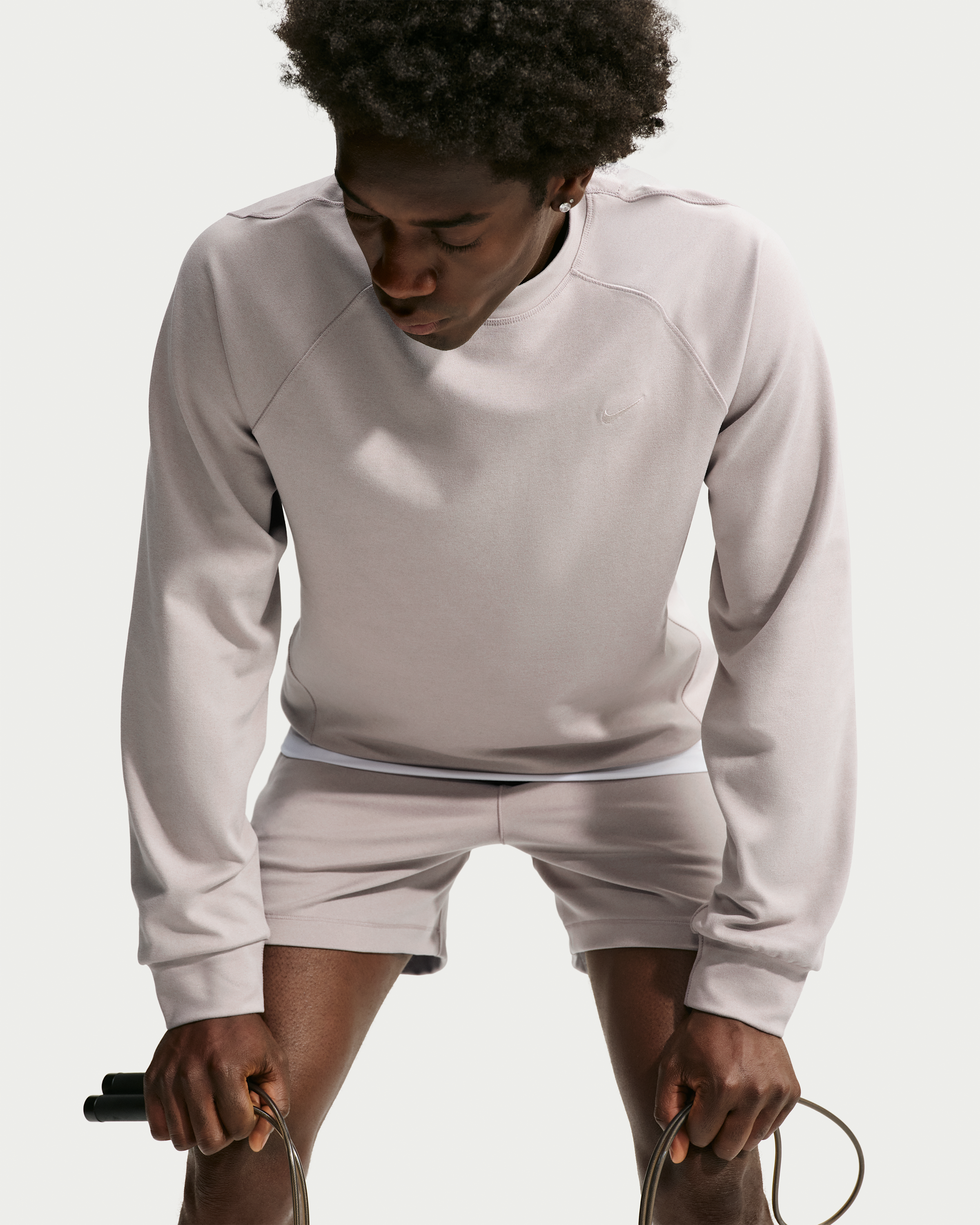 Nike Primary NanoKnit Men's Dri-FIT UV Protection Long-Sleeve Performance Top - Moon Particle/College Grey/Heather/Moon Particle - View 3