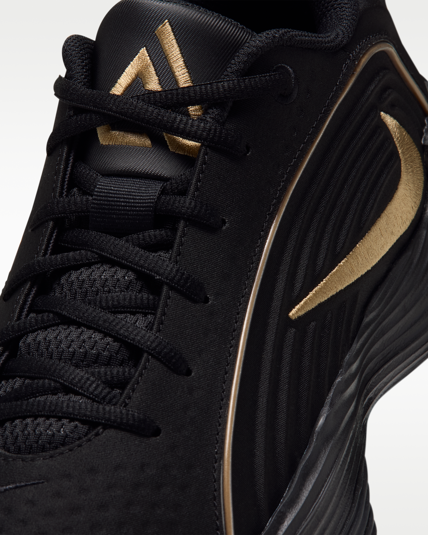 Giannis Immortality 5 Basketball Shoes - Black/Gum Light Brown/Volt/Metallic Gold - View 7
