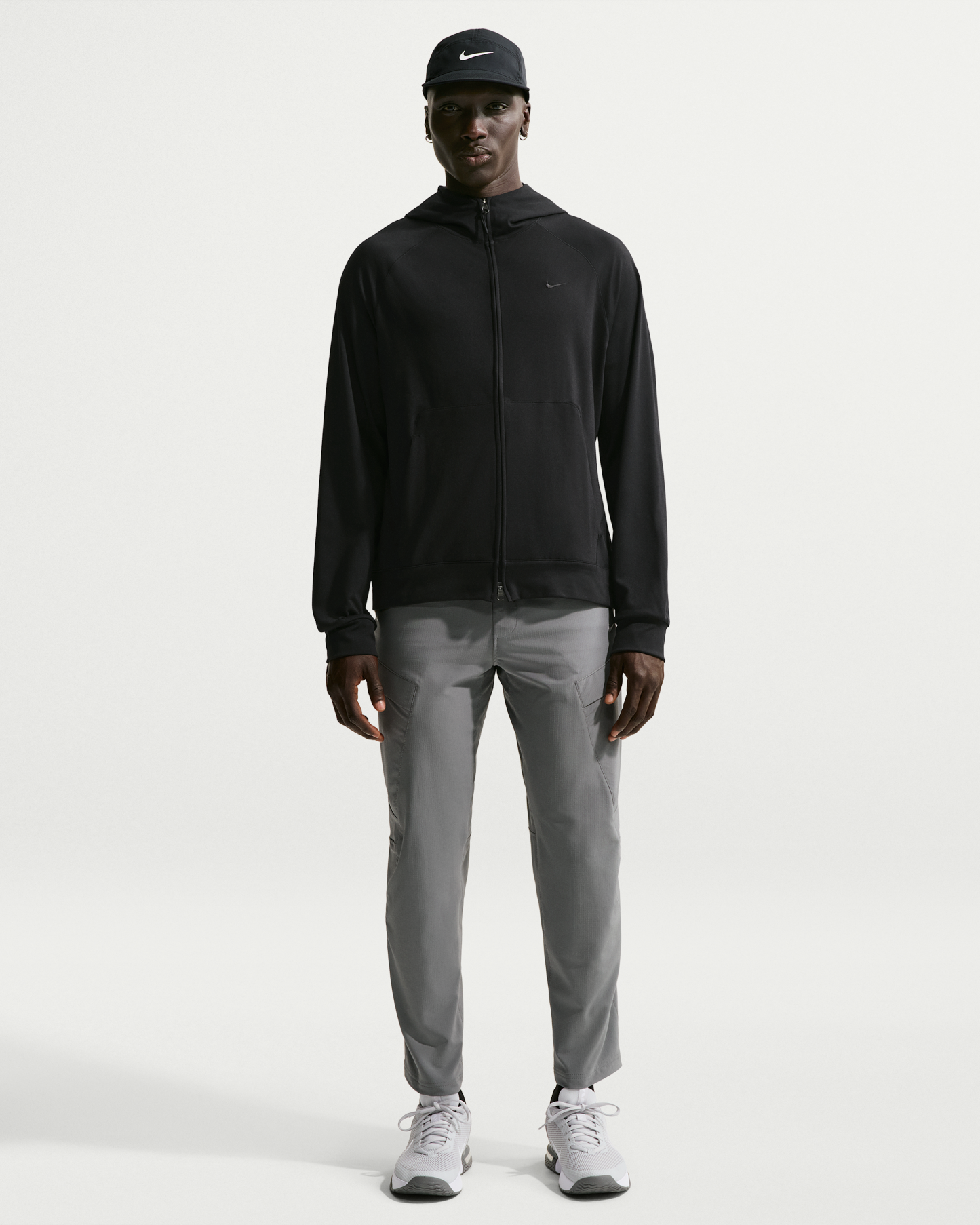 Nike Primary NanoKnit Men's Dri-FIT UV Protection Full-Zip Performance Hoodie - Black/Black - View 4
