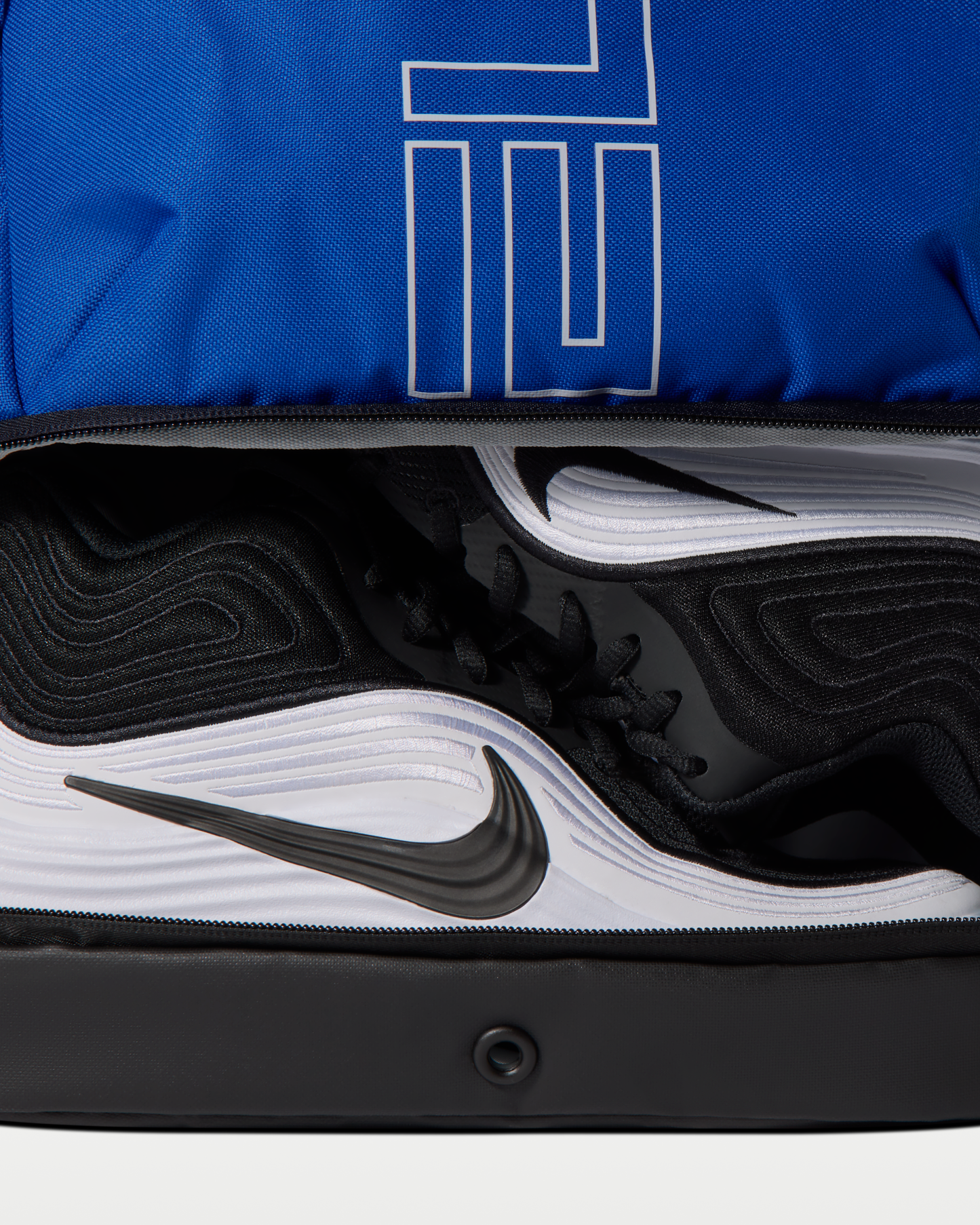 Nike Varsity Elite Backpack (32L) - Game Royal/Black/White - View 8