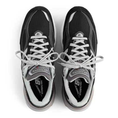 New Balance Made in USA 990v6, M990BK6