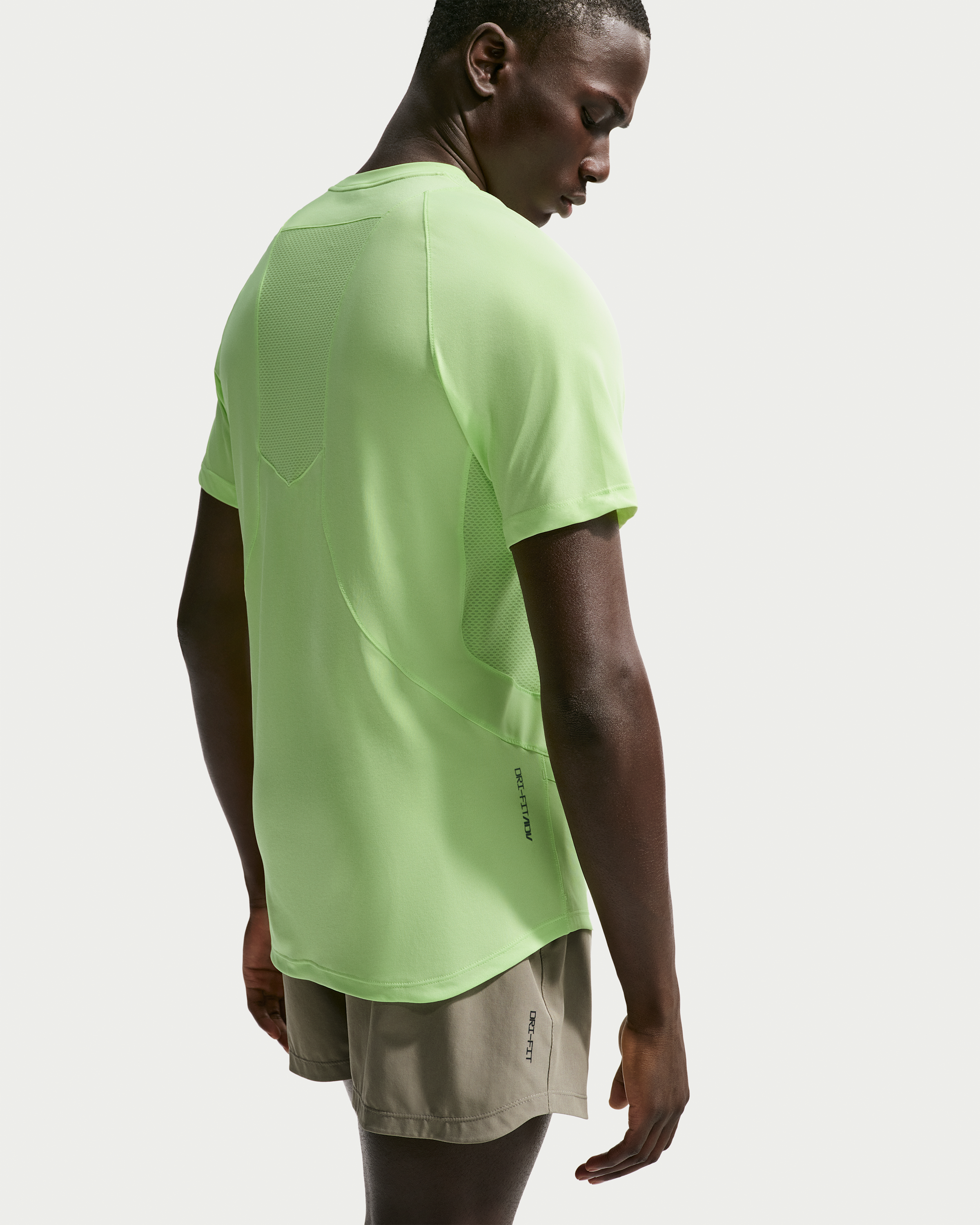 Nike Pro Training Men's Dri-FIT ADV Short-Sleeve Top - Light Liquid Lime/Light Liquid Lime/Light Liquid Lime - View 2