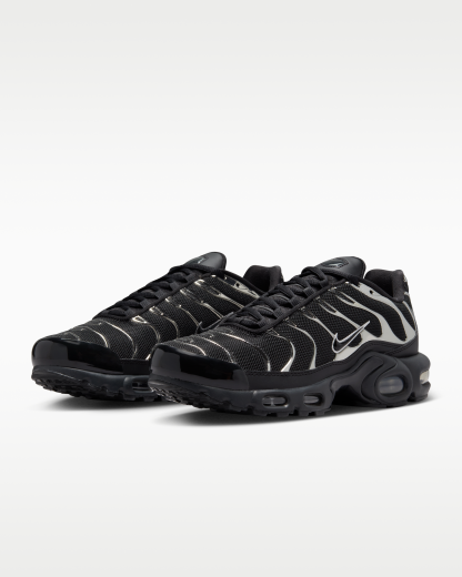 Nike Air Max Plus SE Women's Shoes - Black/Metallic Silver/Laser Crimson/Off-Noir - View 4