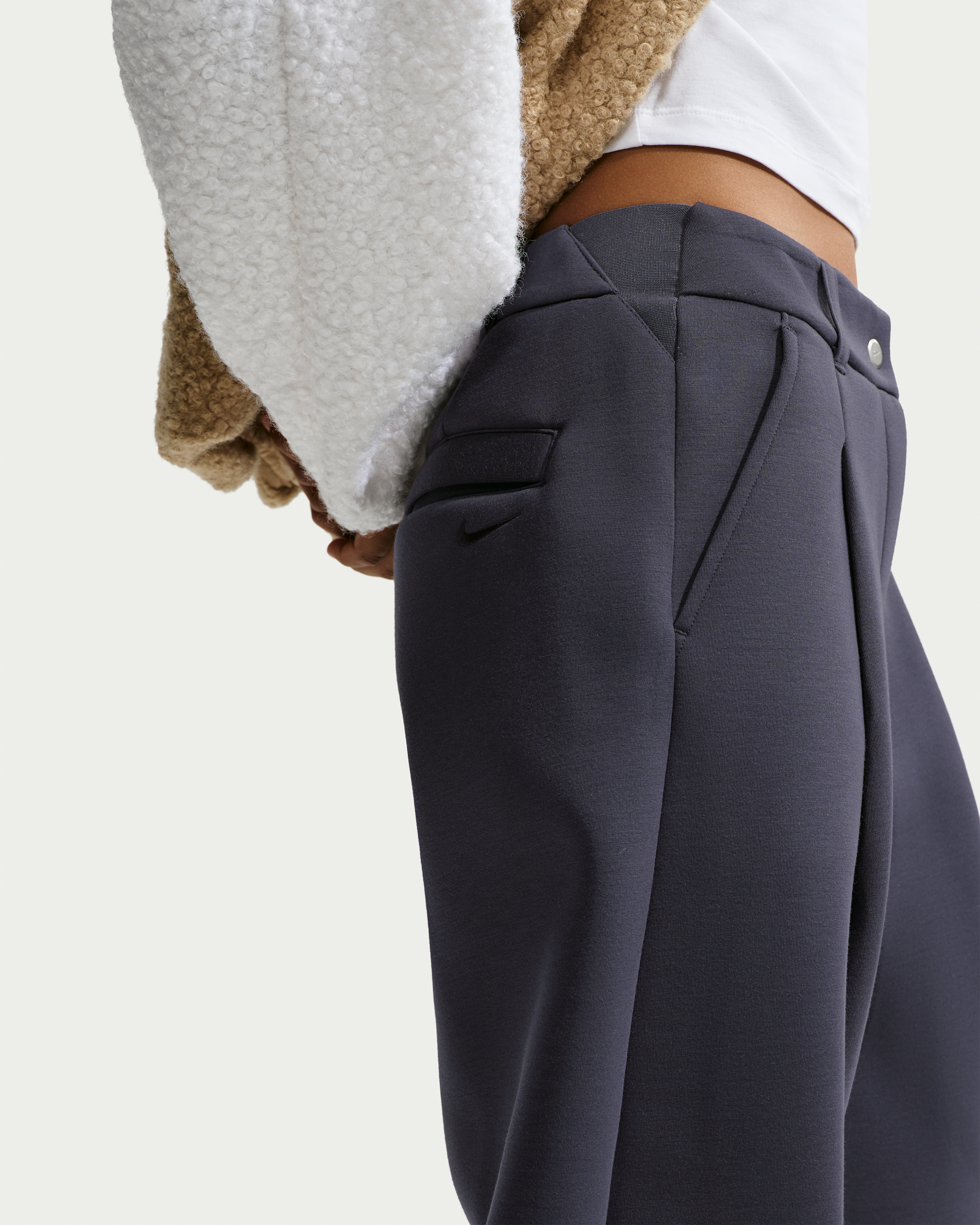 Nike Article Fleece Women's Loose Mid-Rise Trousers - Gridiron/Gridiron - View 3