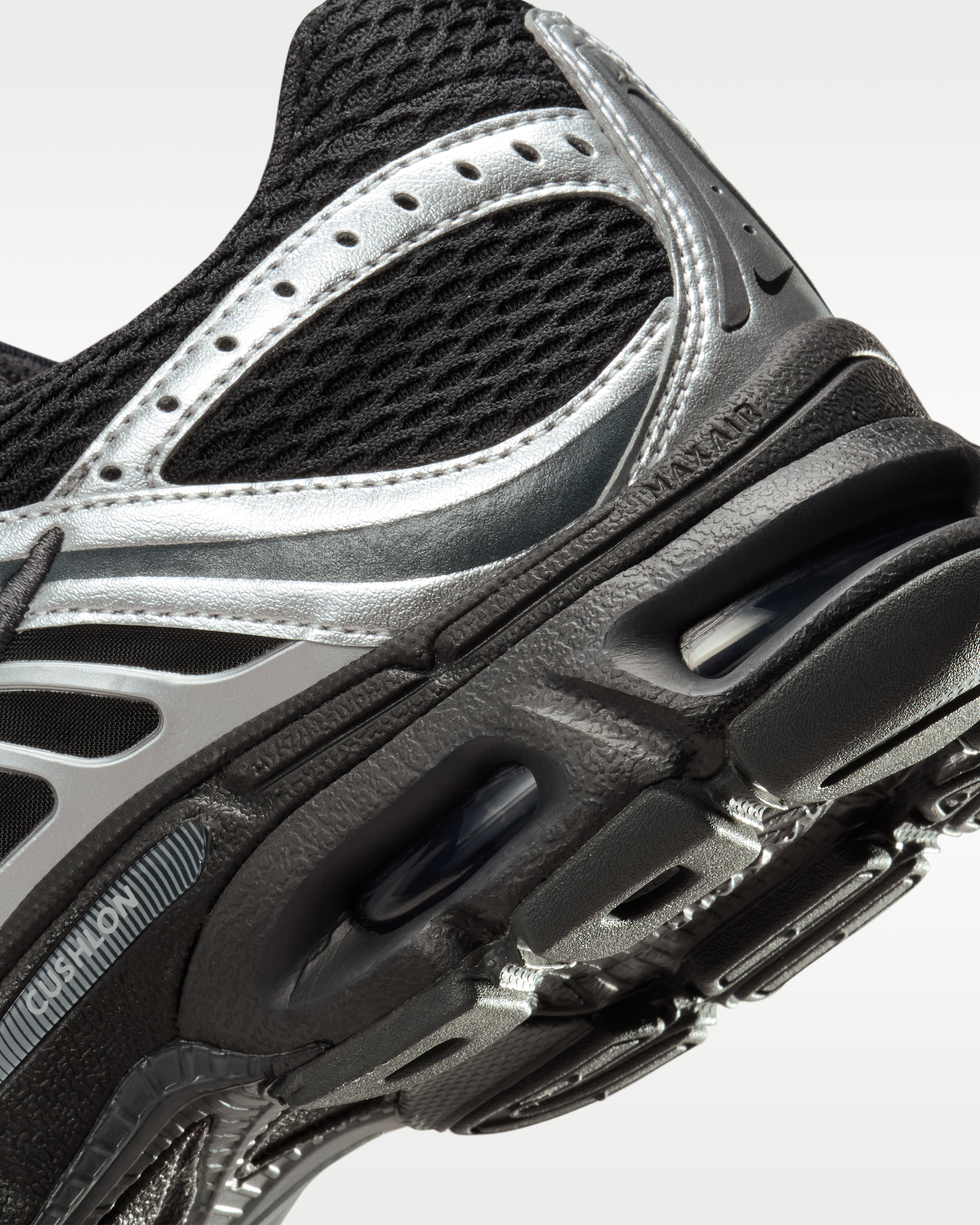 Nike Air Max Moto 2K Women's Shoes with Reflective Design Accents - Black/Metallic Silver/Anthracite/Black - View 8