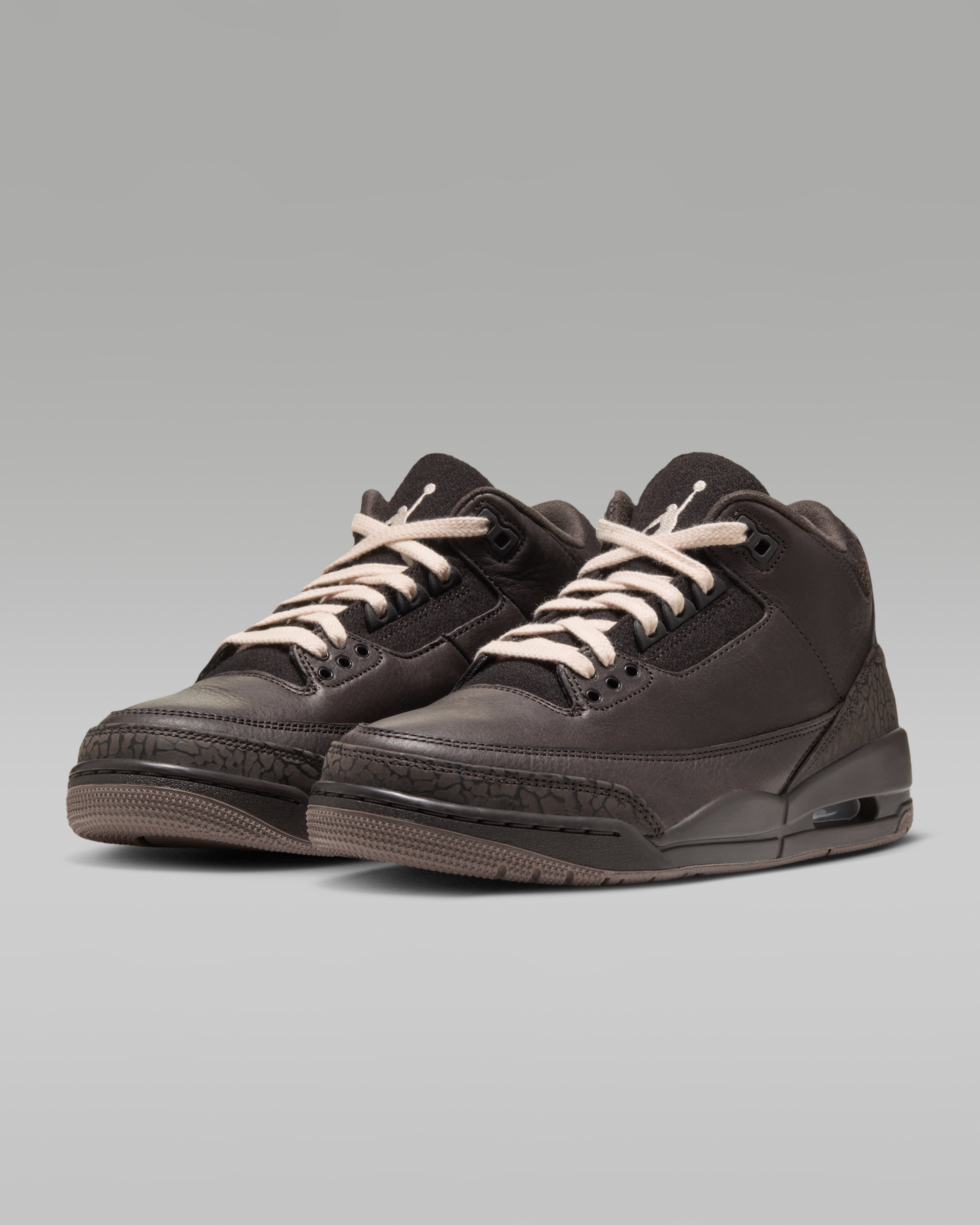 Air Jordan 3 Retro 'Fireside' Women's Shoes - Velvet Brown/Light British Tan/Rust Pink/Pearl White - View 5