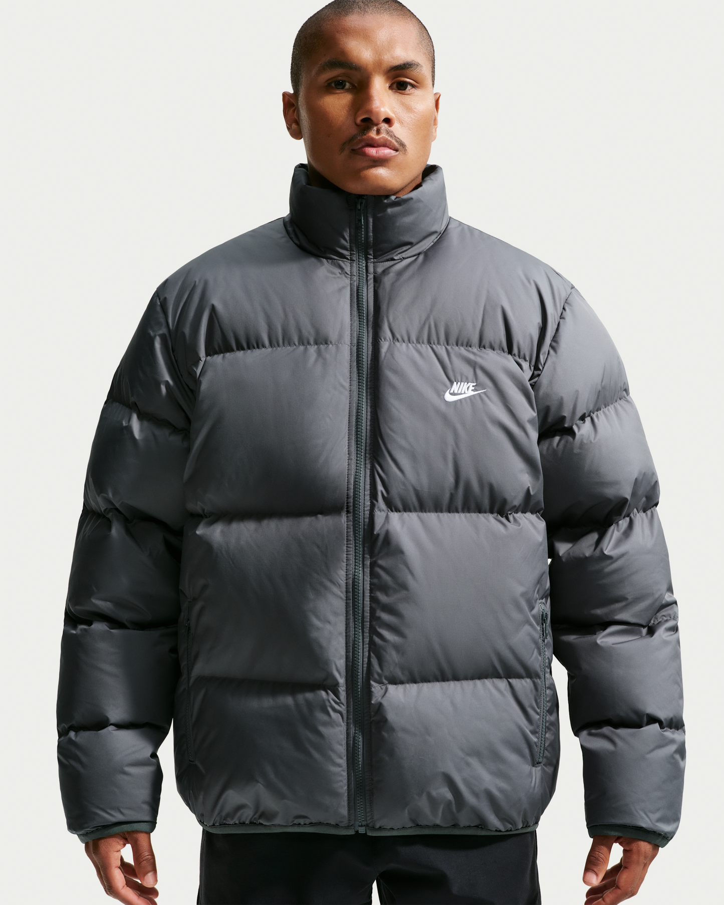 Nike Sportswear Club Men's Therma-FIT Down Puffer Jacket - Iron Grey/White - View 1