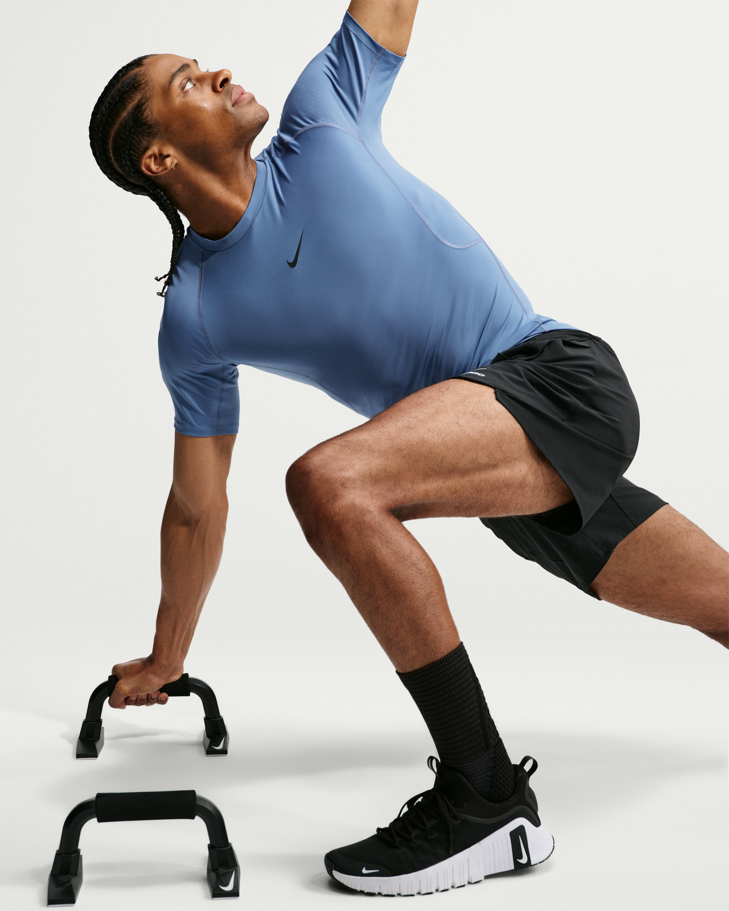 Nike Pro Men's Dri-FIT Tight Short-Sleeve Fitness Top - Indigo Storm/Black - View 3
