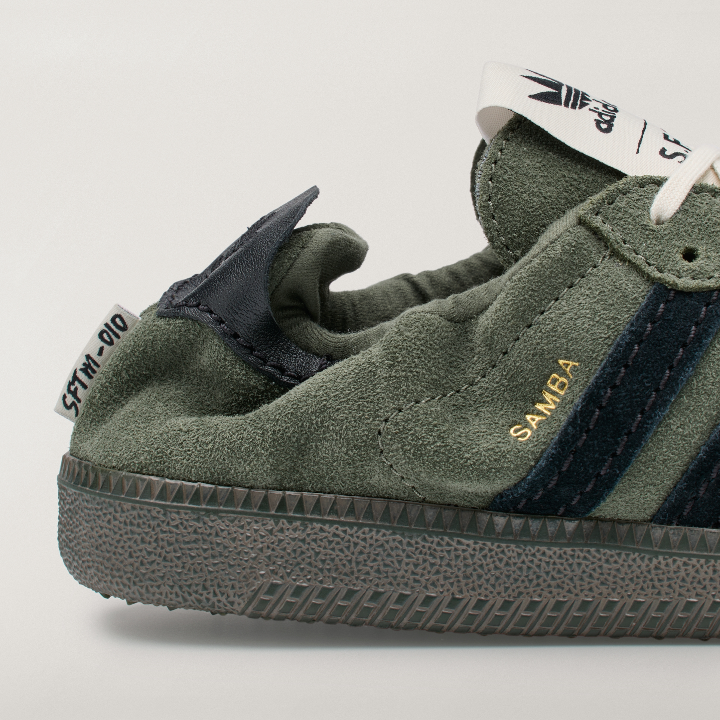 adidas SAMBA OG SFTM Shoes - Base Green / Core Black / Gold Metallic - View 8