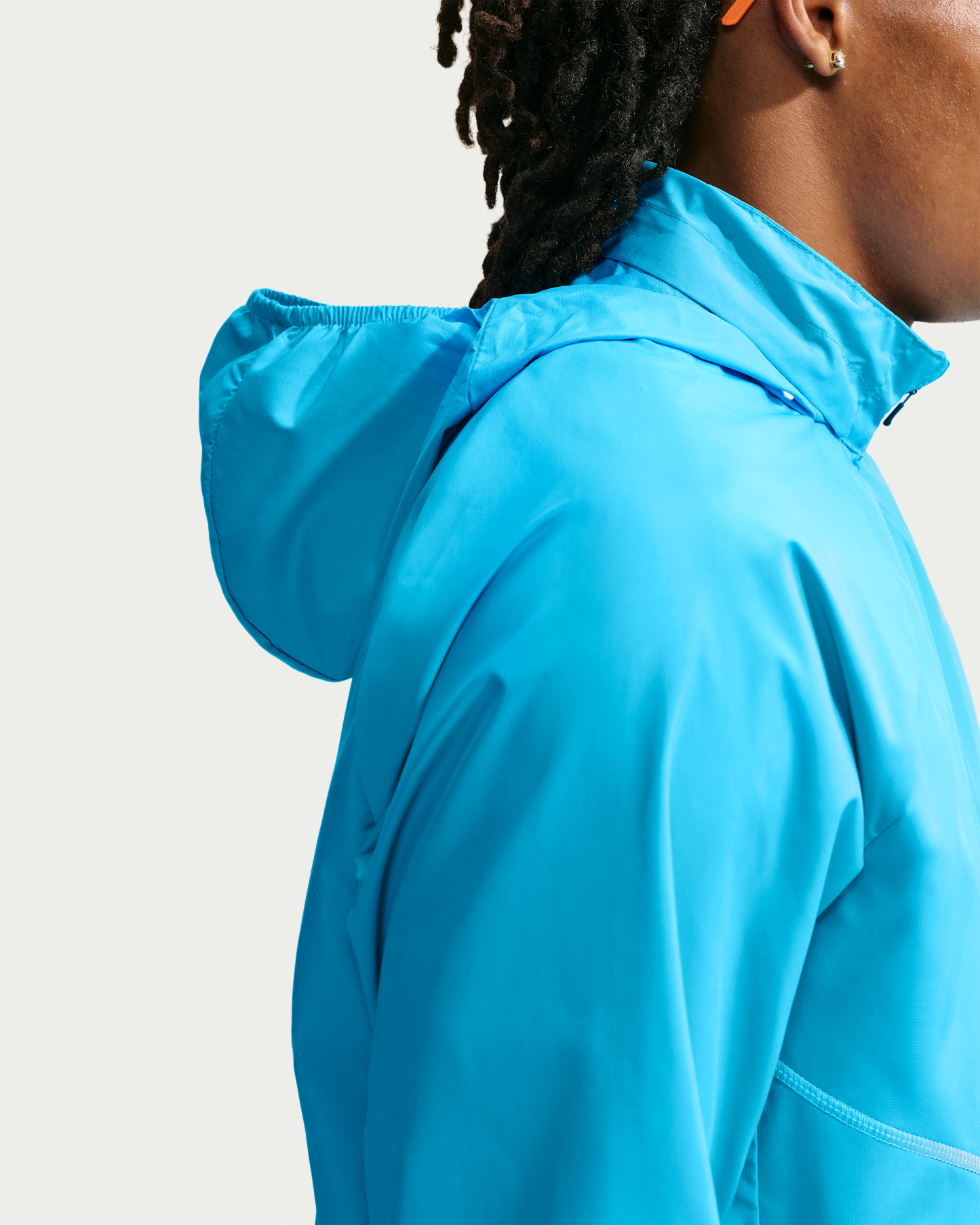 Nike Miler Men's Repel UV Protection Hooded Running Jacket - Light Current Blue/Light Current Blue - View 6