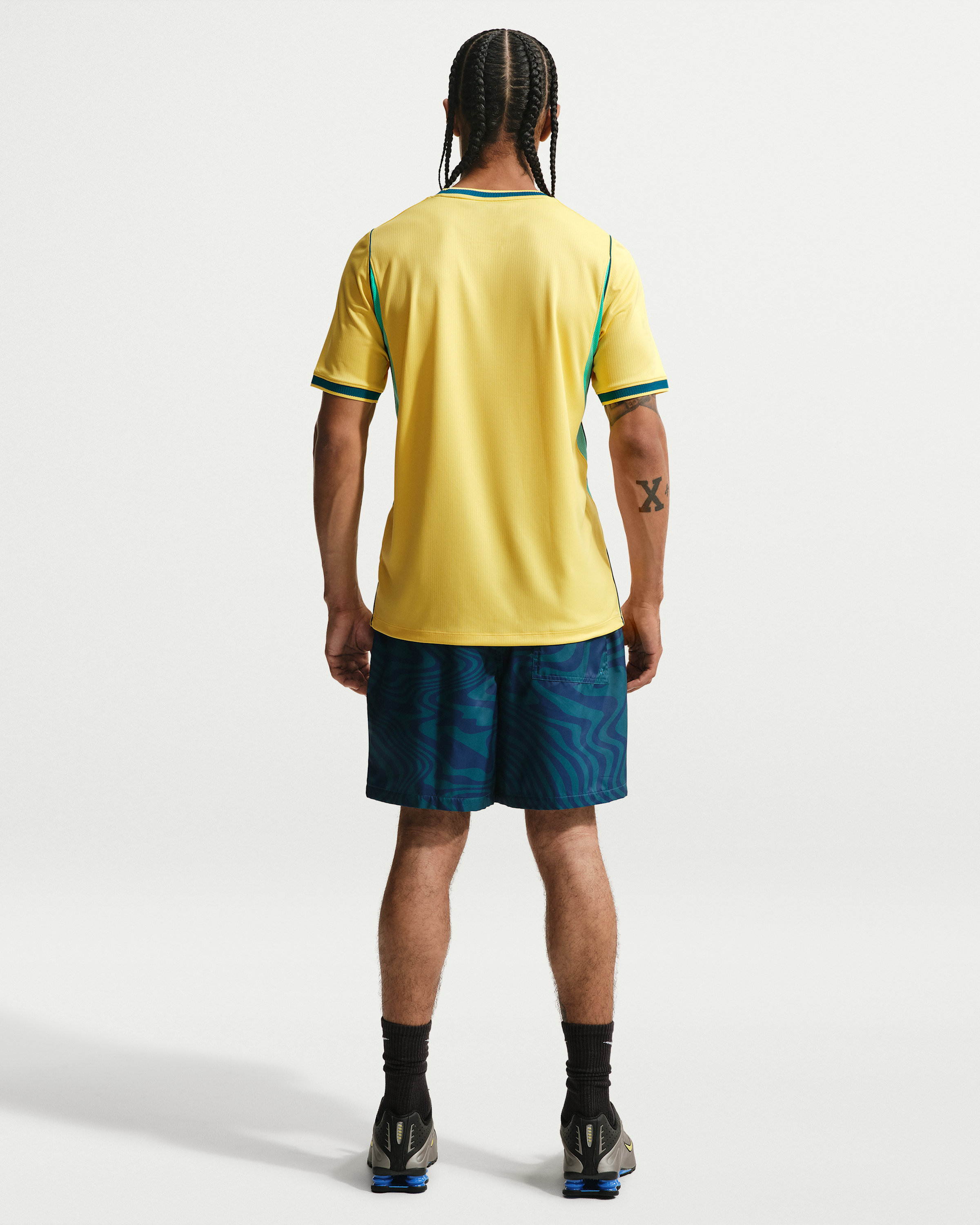 Brazil National Team 2026 Stadium Home Men's Nike Dri-FIT Football Shirt - Canary/Light Menta/Geode Teal - View 5
