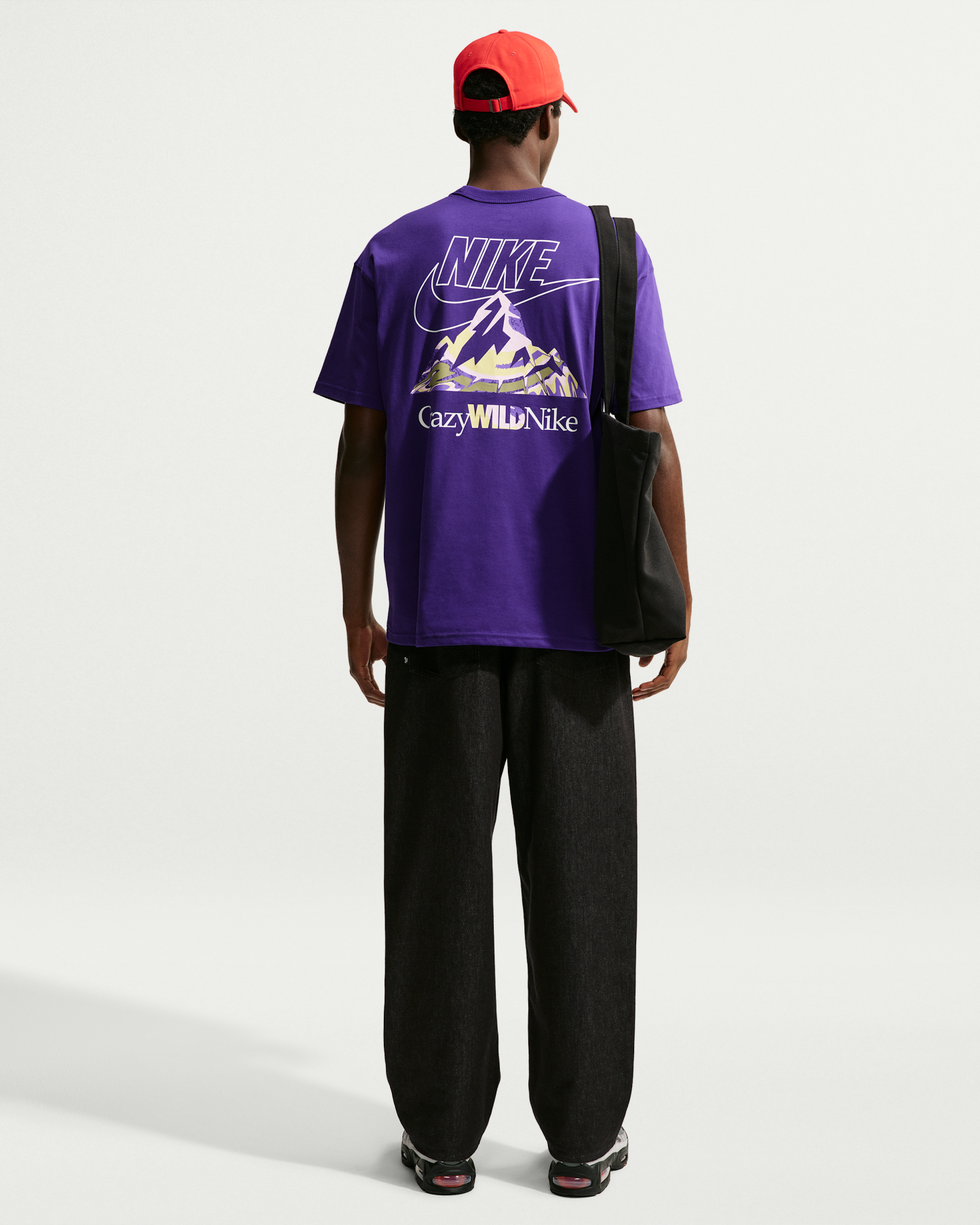 Nike Sportswear Men's T-Shirt - Court Purple - View 5