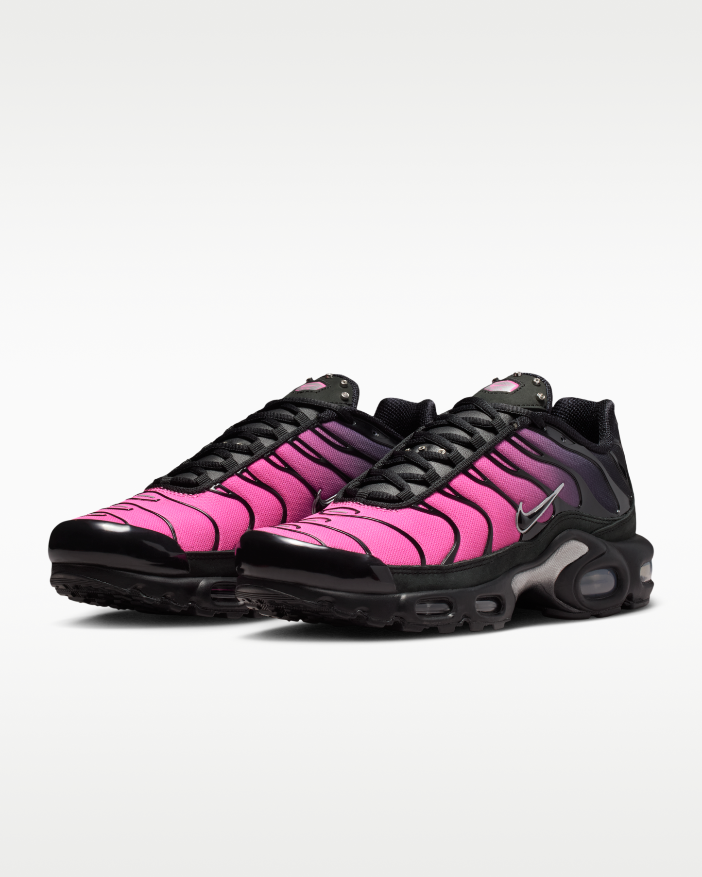 Nike Air Max Plus Women's Shoes - Black/Metallic Silver/Peony - View 5
