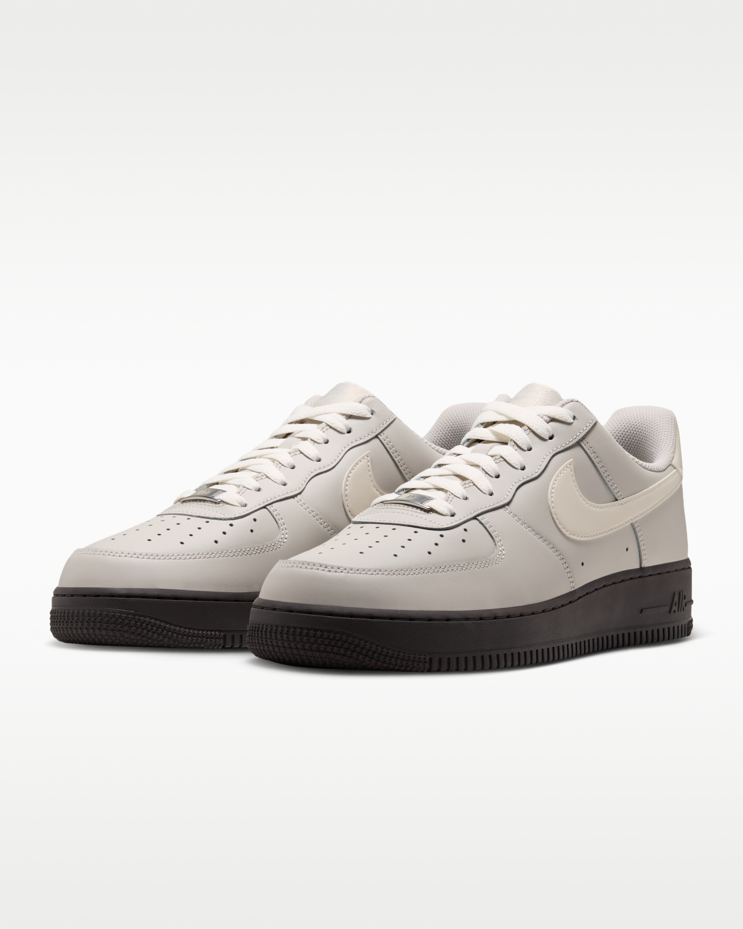 Nike Air Force 1 '07 Men's Shoes - Light Bone/Black/Metallic Silver/Coconut Milk - View 5