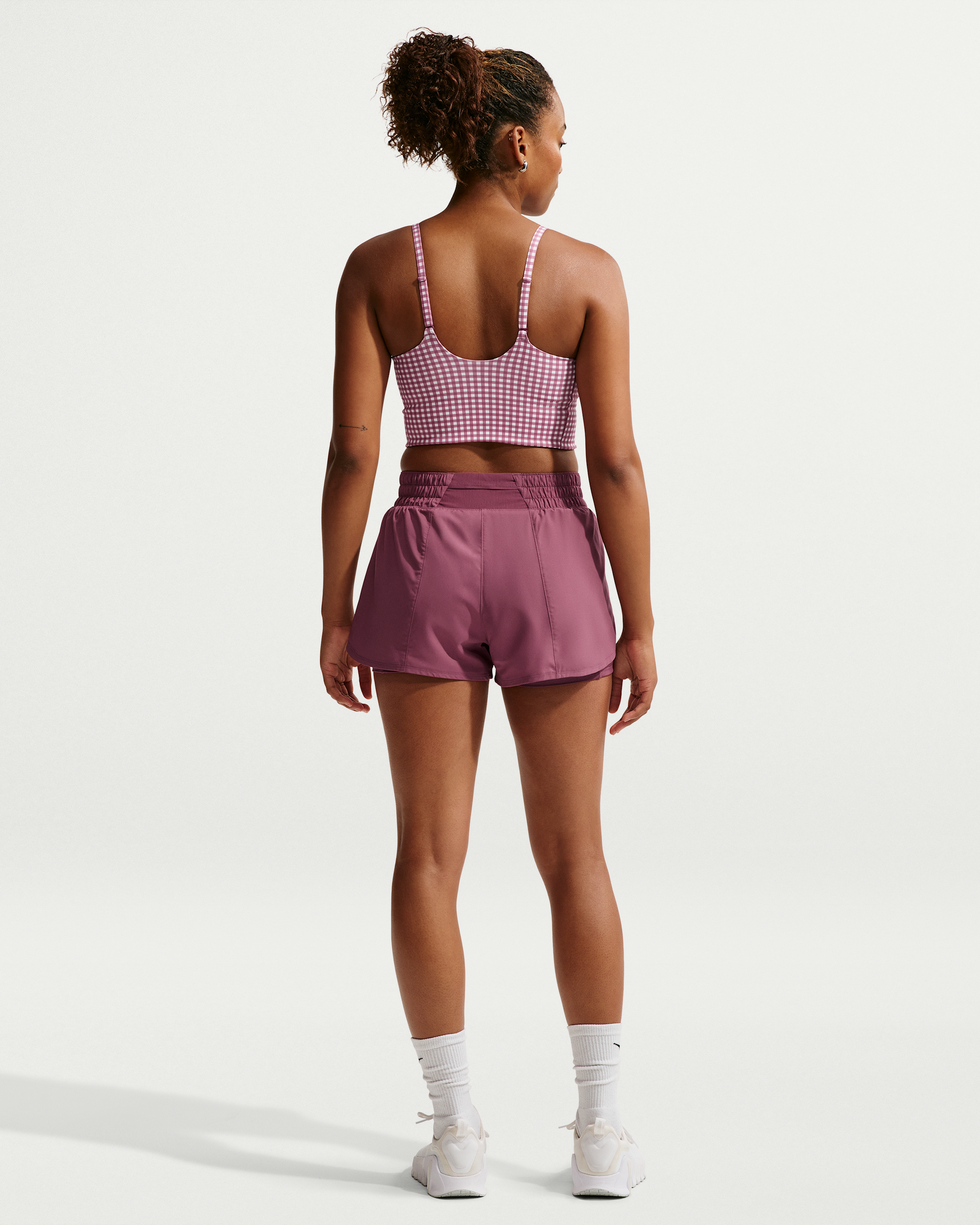 Nike One Women's Dri-FIT Mid-Rise 8cm (approx.) 2-in-1 Shorts - Pink Smoke/White - View 5
