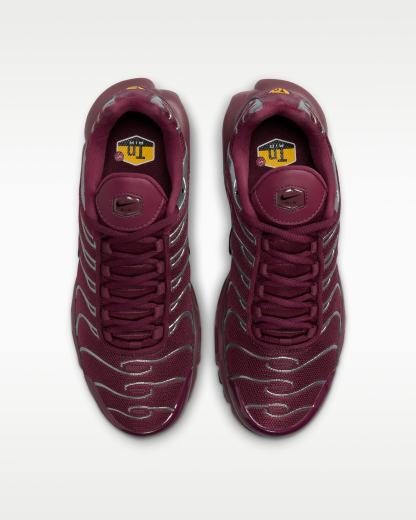 Nike Air Max Plus SE Women's Shoes - Night Maroon/Dark Team Red/Metallic Silver/Black - View 4
