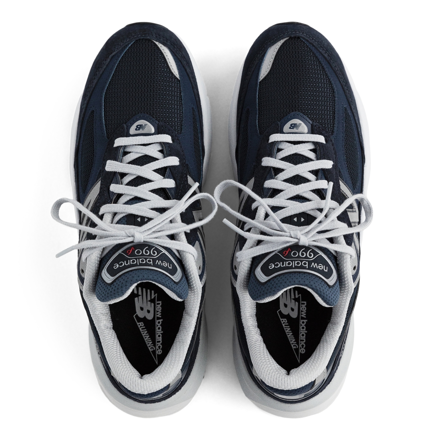 New Balance Made in USA 990v6, M990NV6