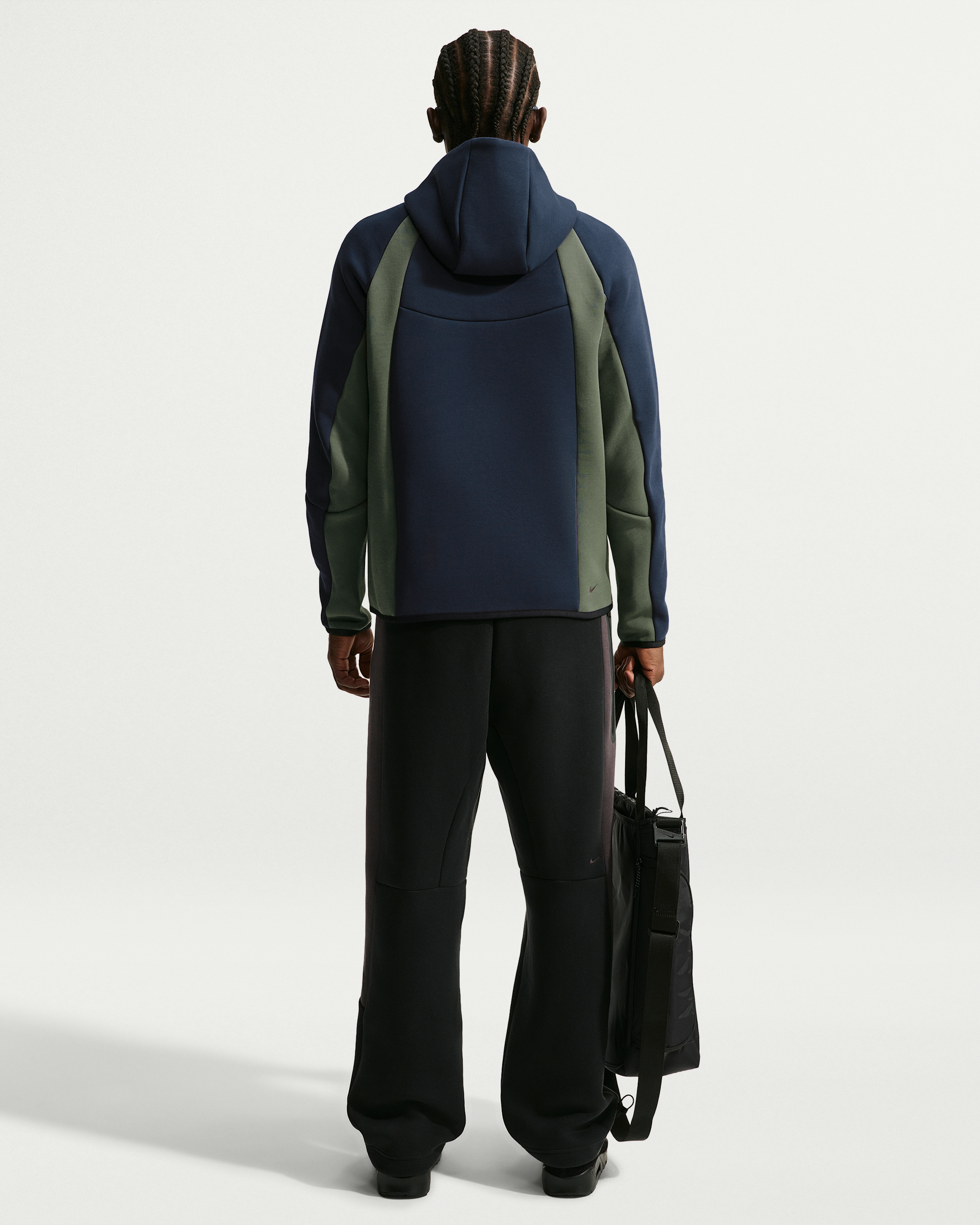 Nike Tech Men's Colour-Block Full-Zip Fleece Windrunner Jacket - Obsidian/Camo Green/Black - View 5