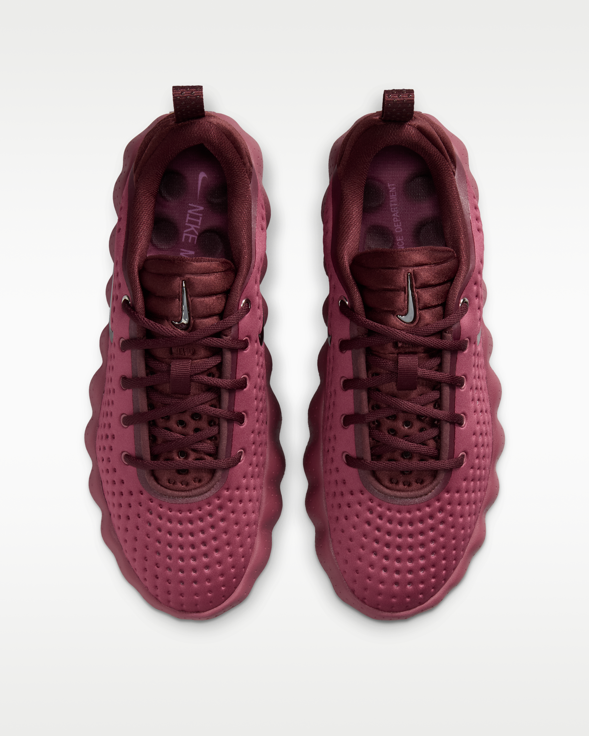 Nike Mind 002 Women's Pregame Shoes - Pink Smoke/Mystic Dates/Light Magenta/Metallic Silver - View 4