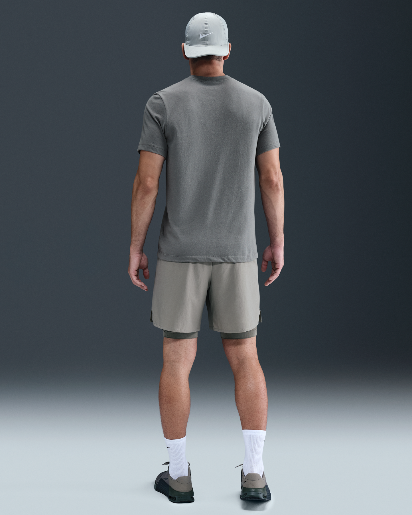 Nike Dri-FIT Men's Fitness T-Shirt - Smoke Grey/Black - View 5