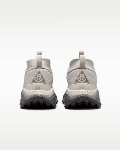 ACG Zegama Hike Men's Hiking Shoes - Cream II/Light Orewood Brown/Cave Stone/Cream II - View 6