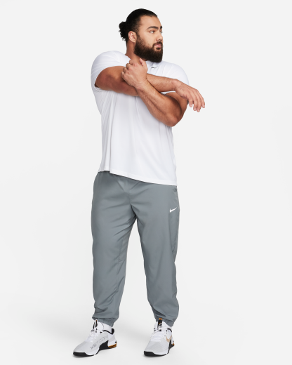 Nike Form Men's Dri-FIT Tapered Versatile Trousers - Smoke Grey/Black - View 13