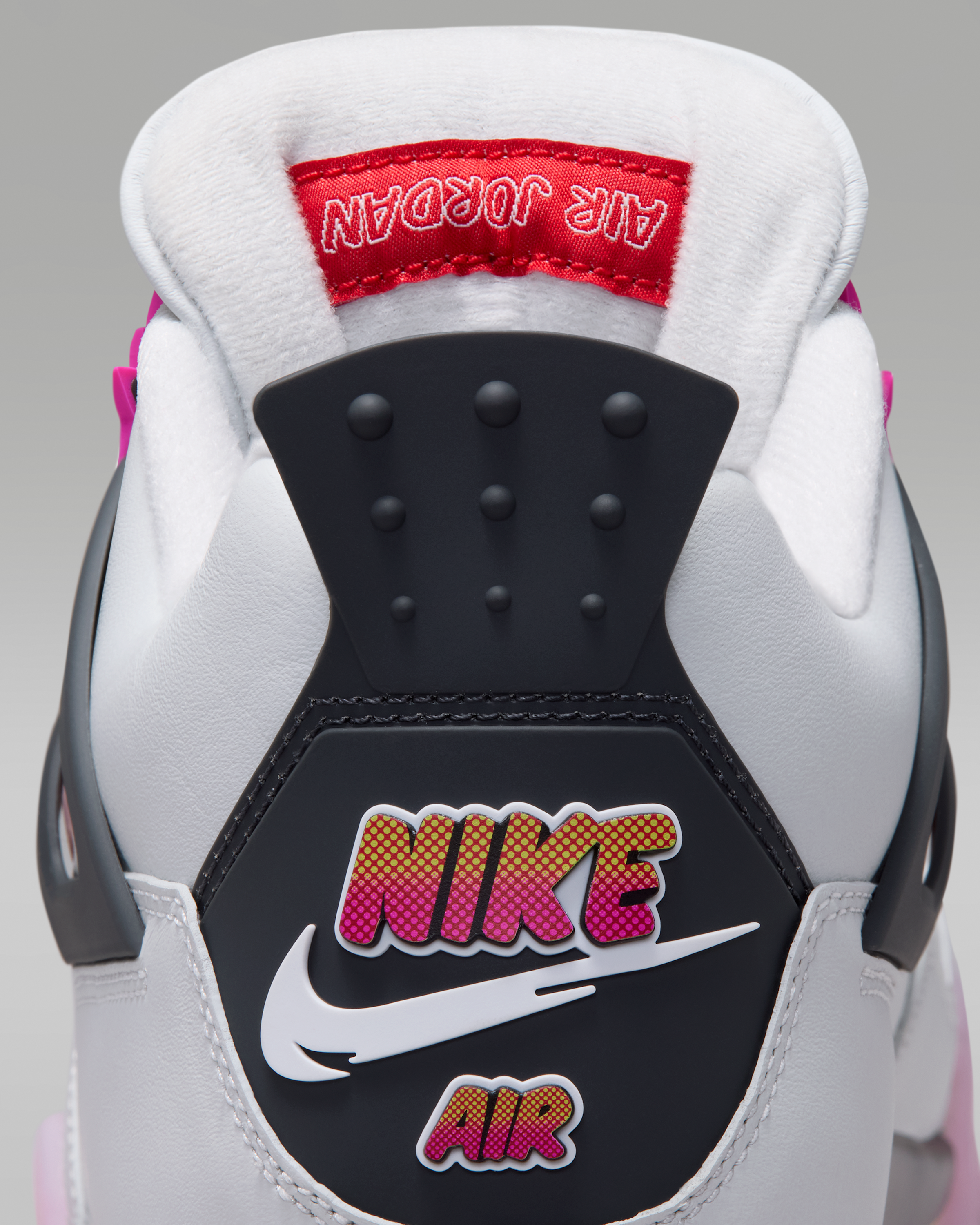 Air Jordan 4 Retro 'Comic' Men's Shoes - Off-White/Anthracite/Fire Pink - View 9