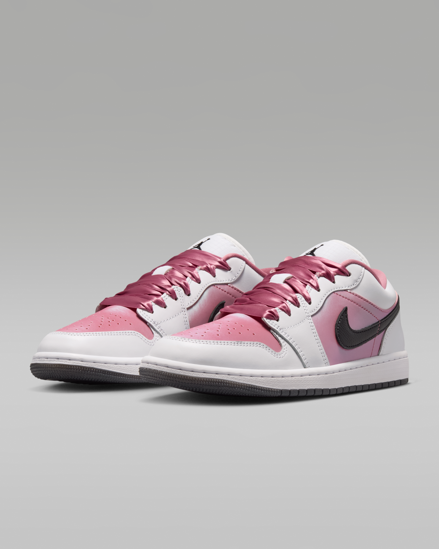Air Jordan 1 Low SE Women's Shoes - White/Black/Desert Berry - View 5